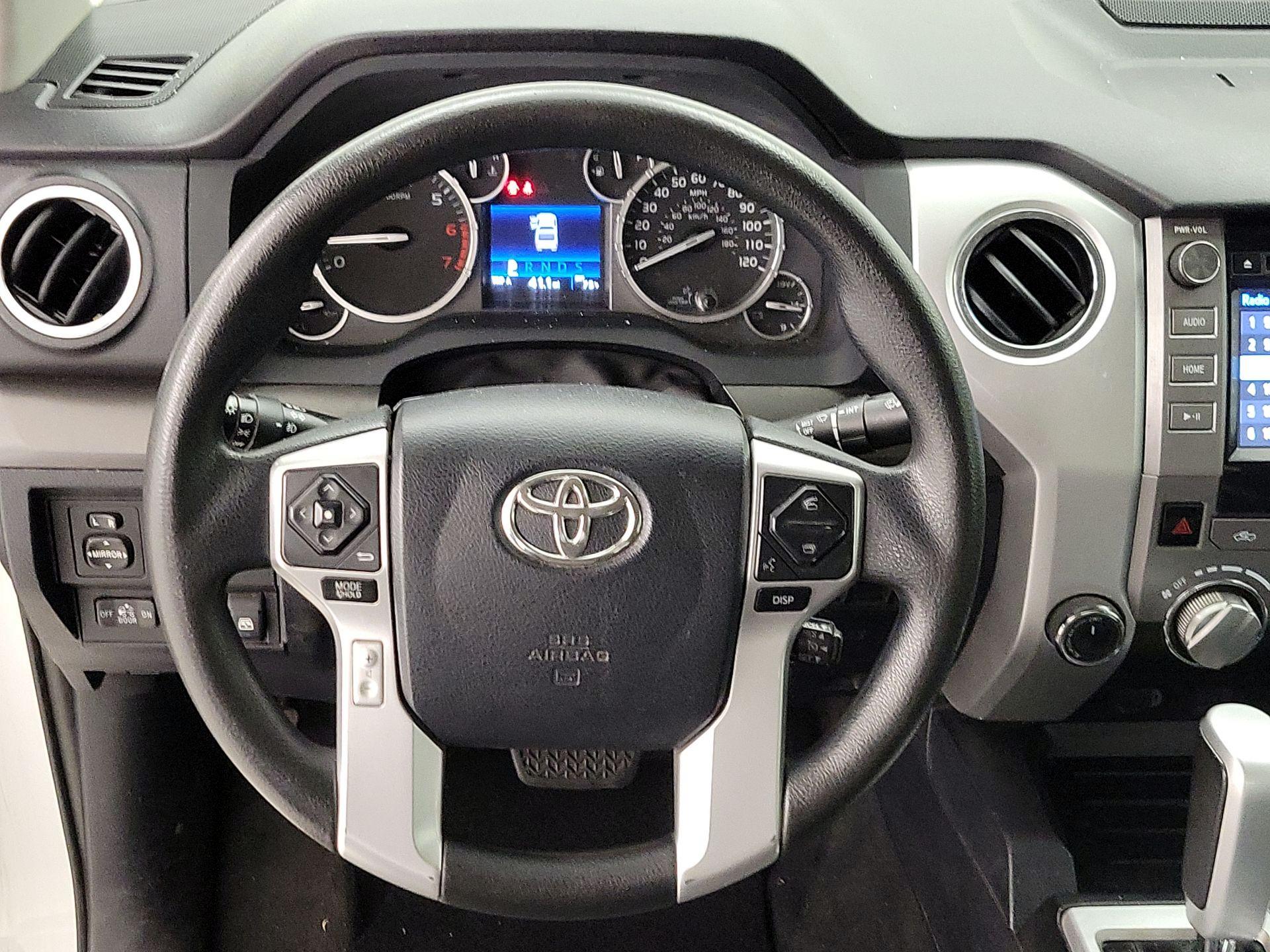 Thumbnail: 2017 Toyota Tundra - 10