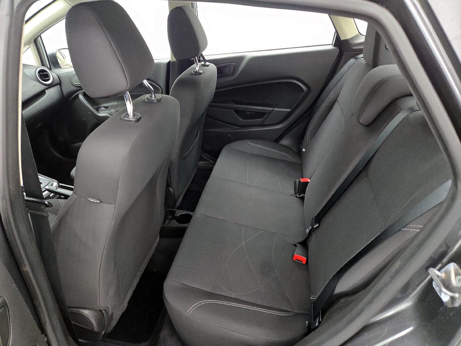 Thumbnail: 2019 Ford Fiesta - 19