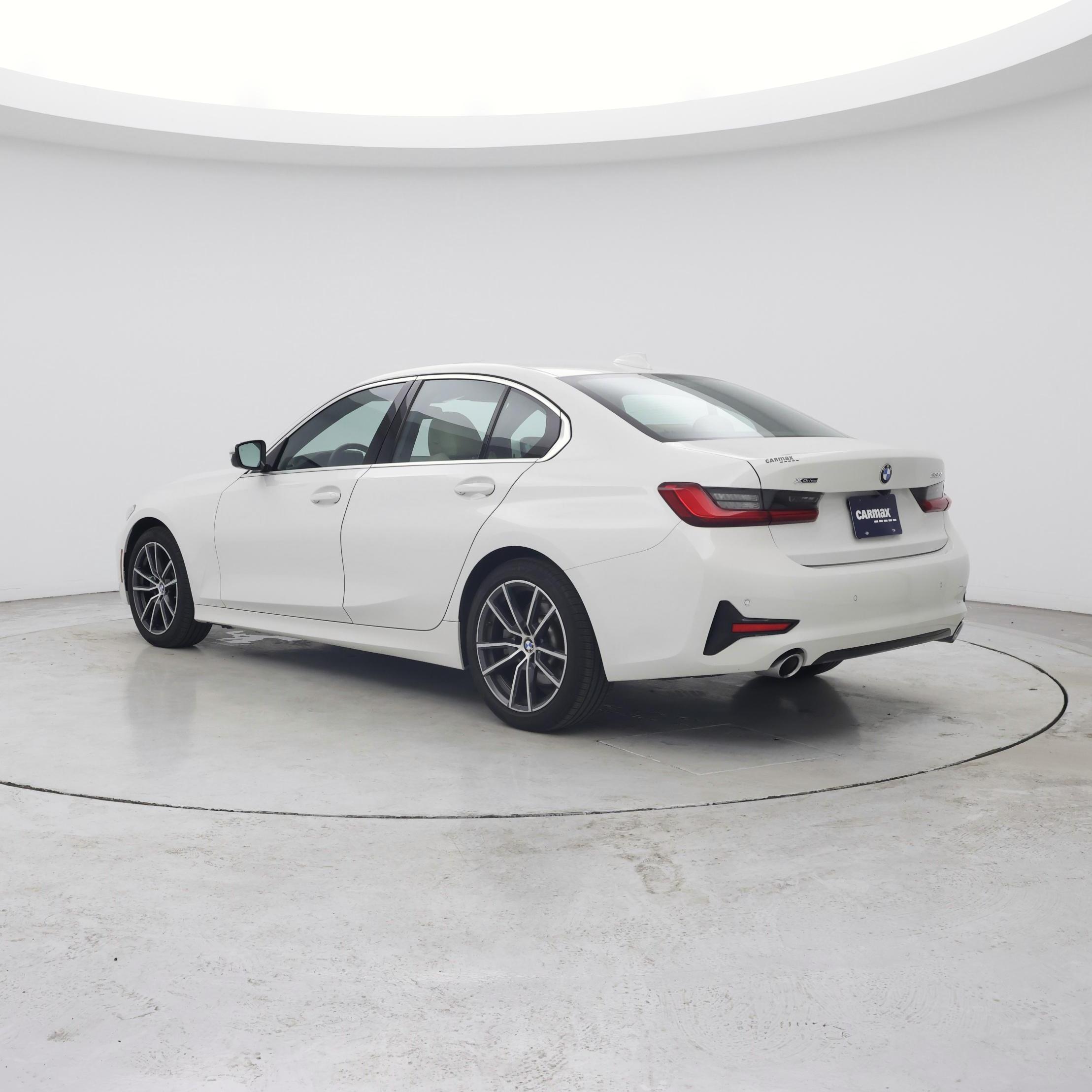 Thumbnail: 2021 BMW 3 Series - 2