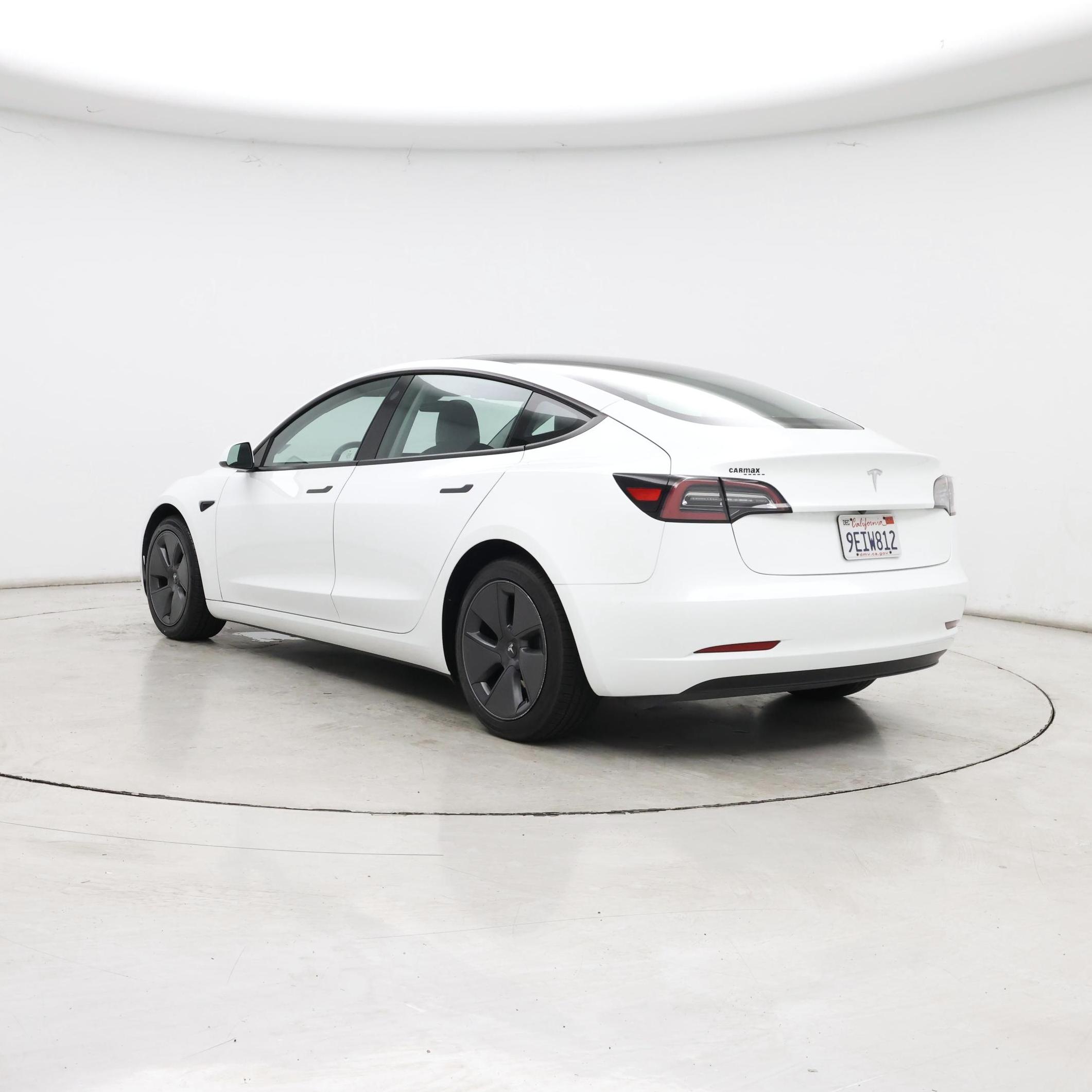 Thumbnail: 2023 Tesla Model 3 - 2