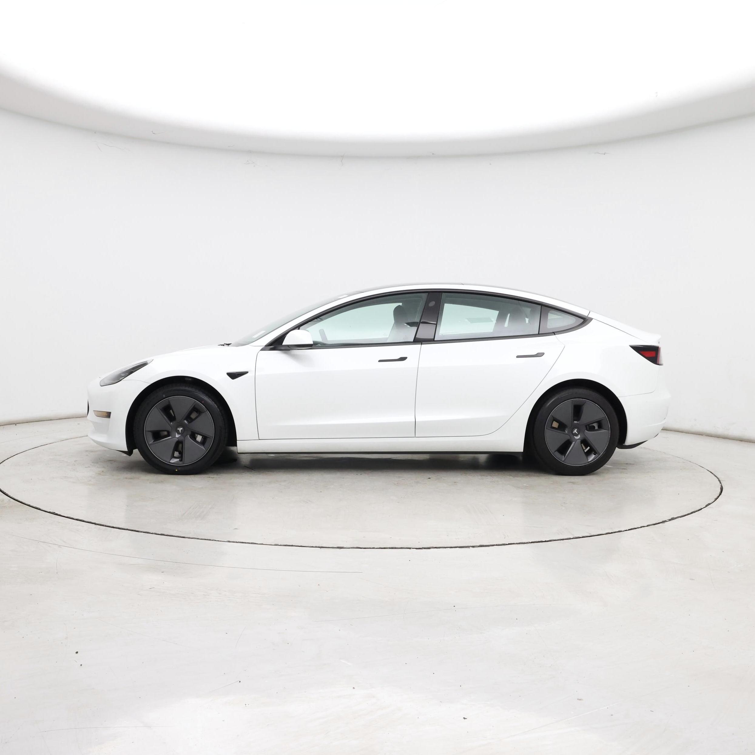 Thumbnail: 2023 Tesla Model 3 - 3