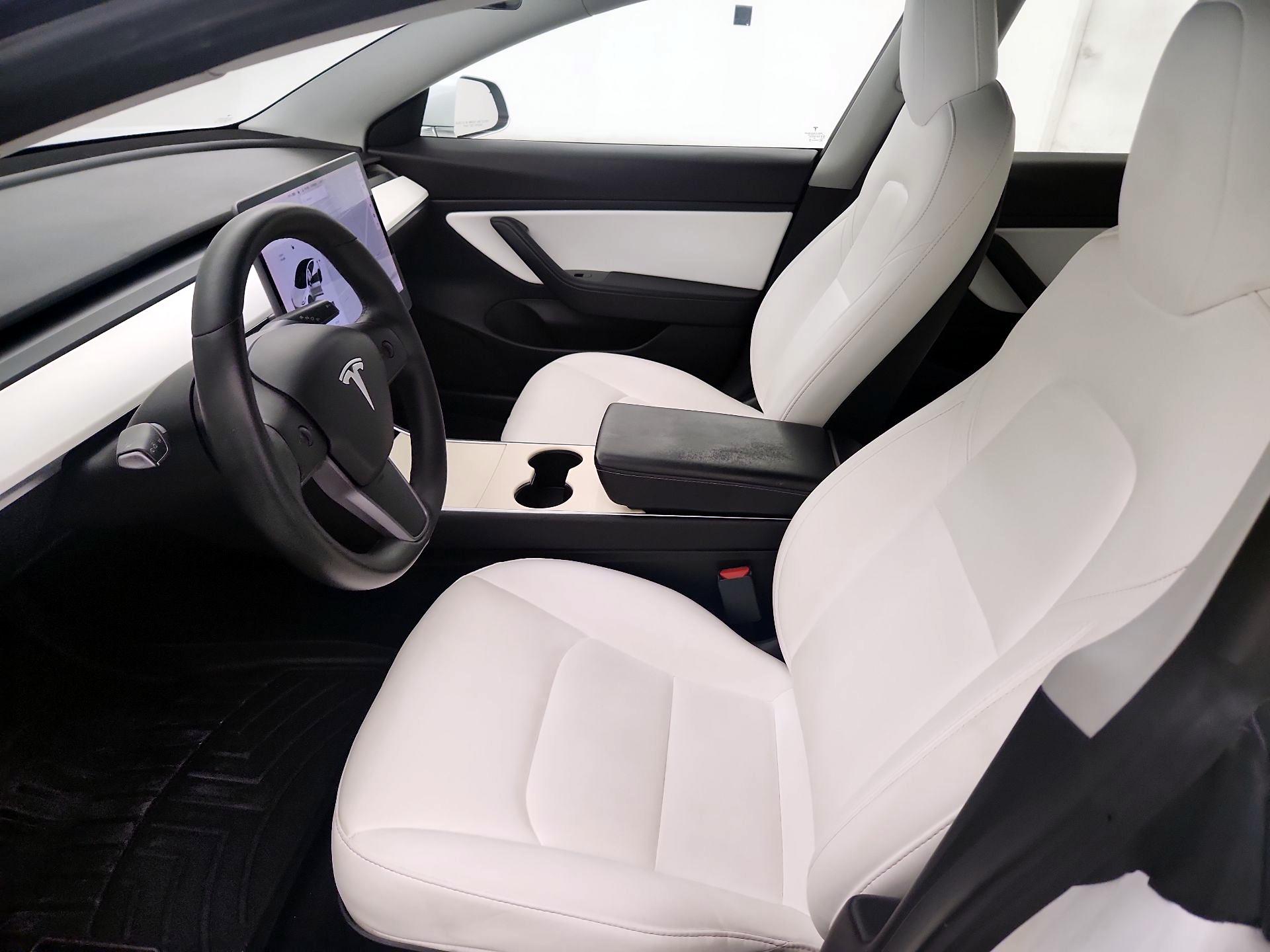 Thumbnail: 2020 Tesla Model 3 - 11