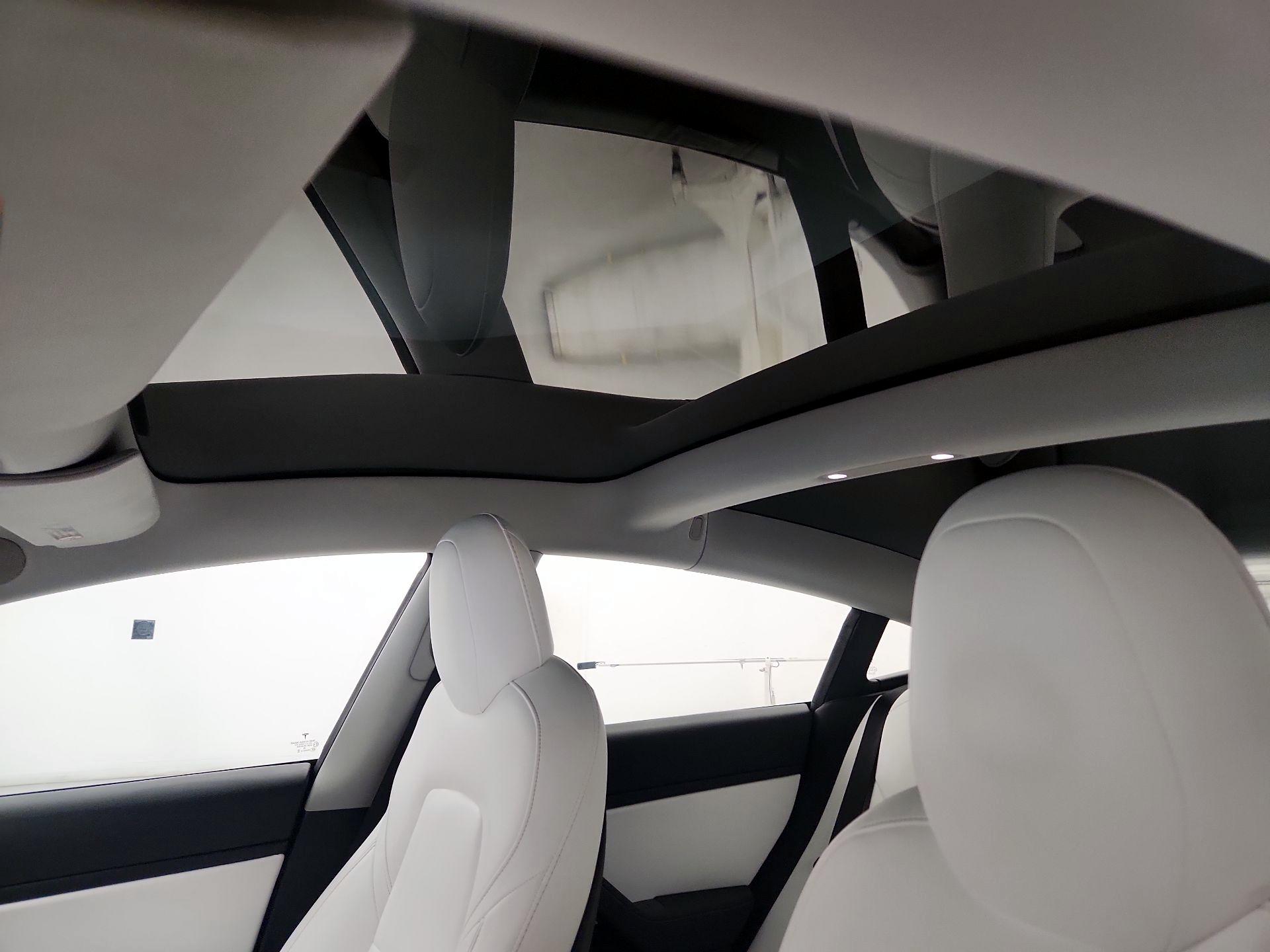 Thumbnail: 2020 Tesla Model 3 - 18