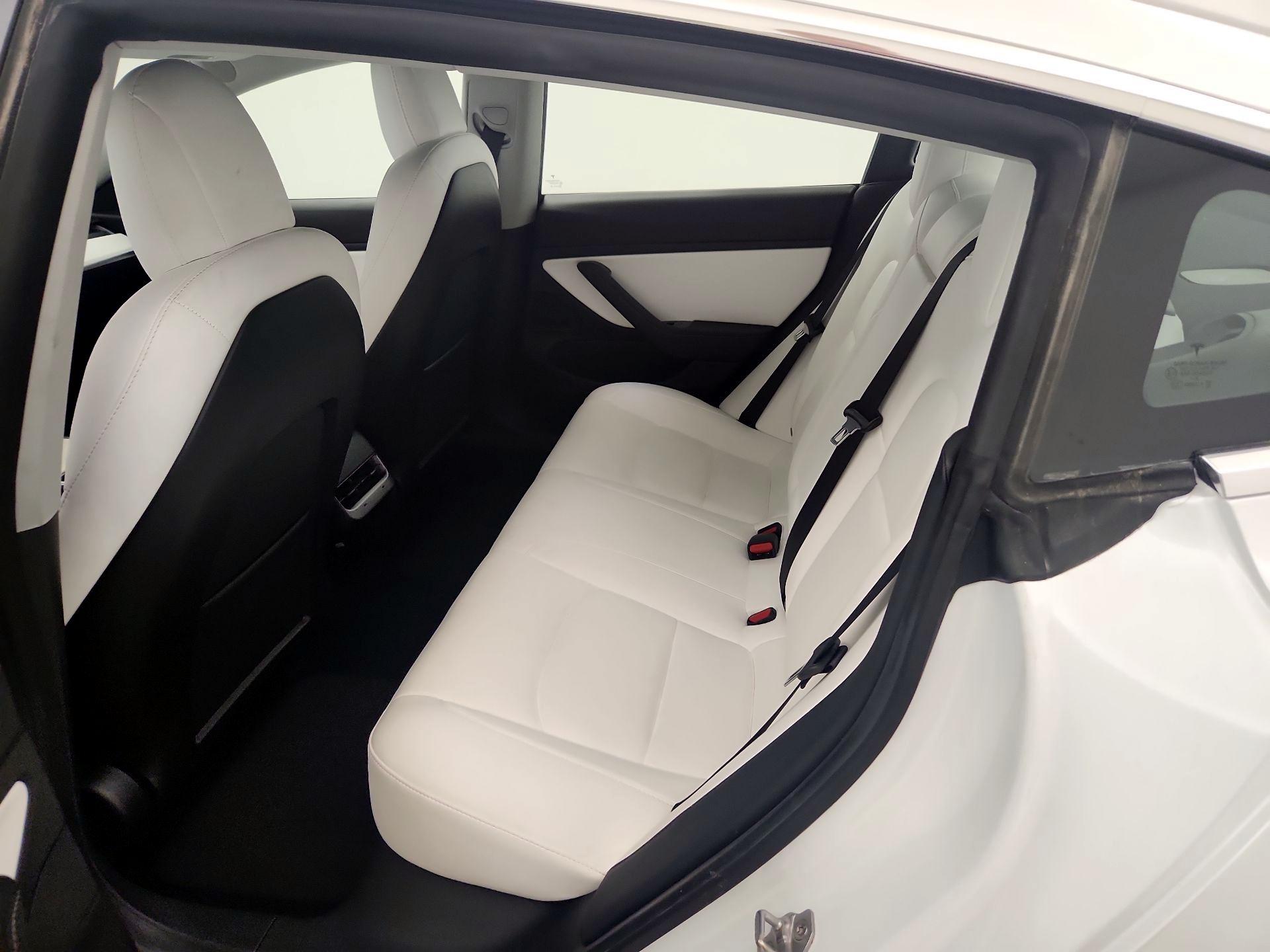 Thumbnail: 2020 Tesla Model 3 - 19