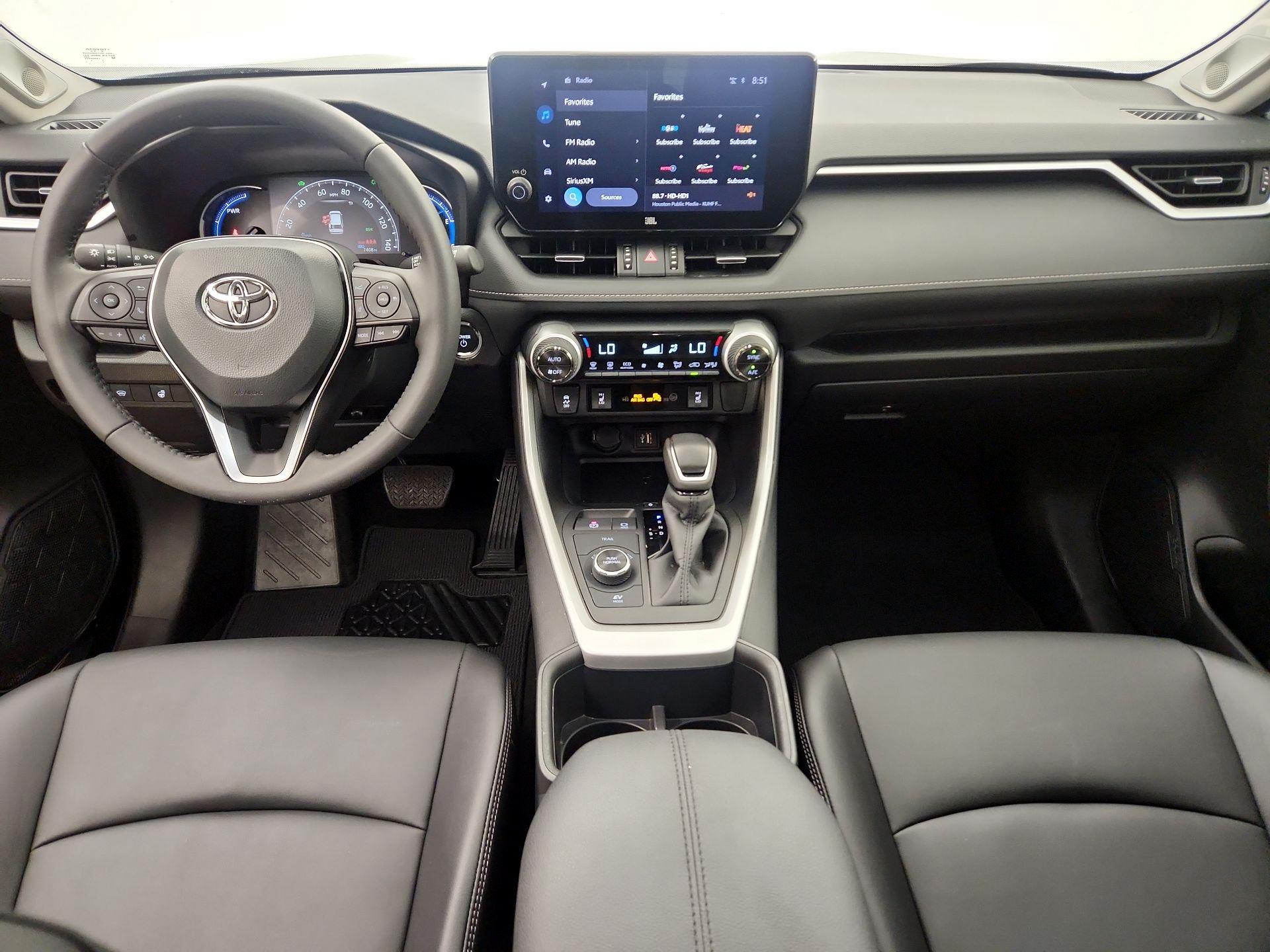 Thumbnail: 2025 Toyota RAV4 - 9