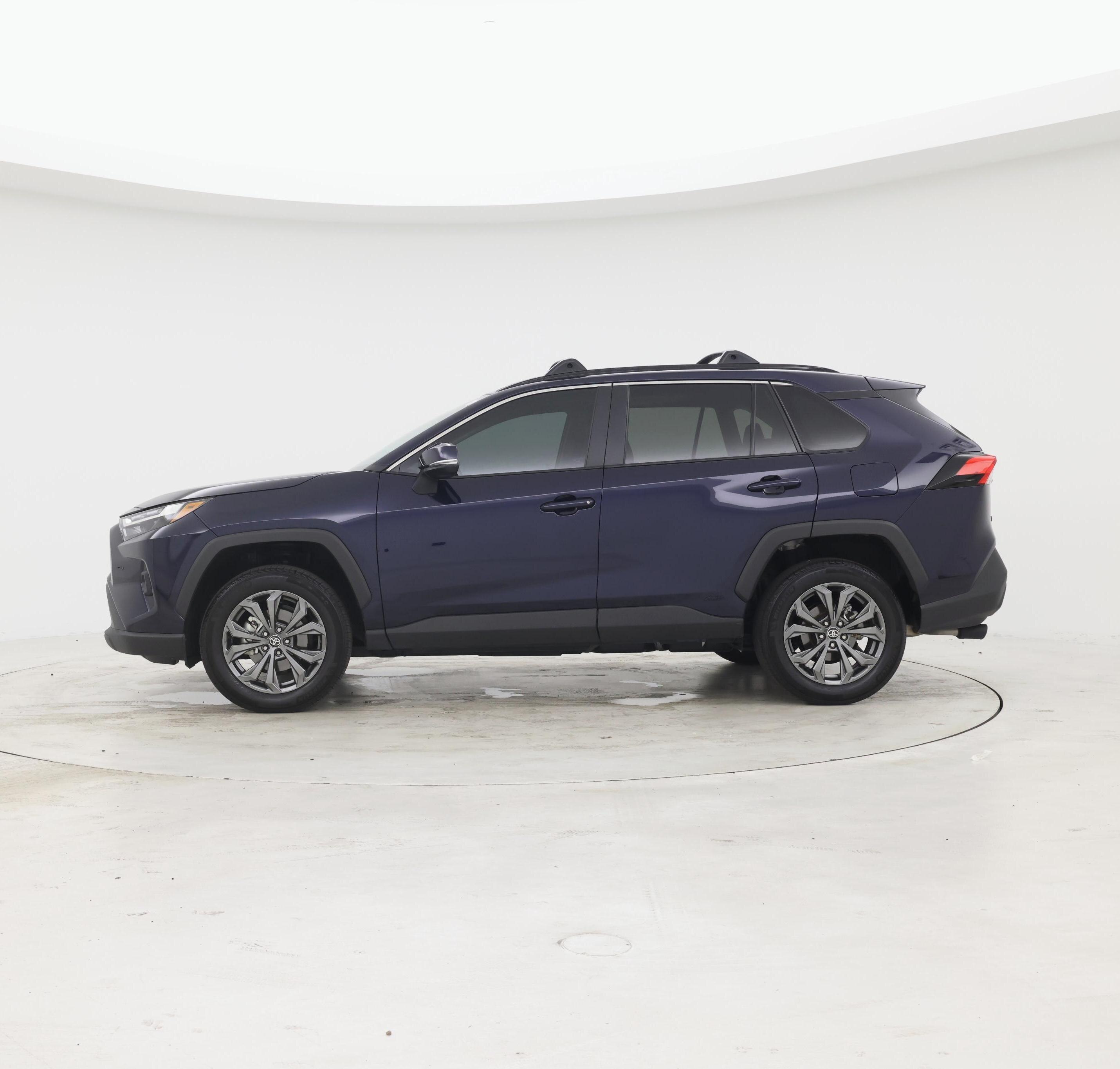 Thumbnail: 2025 Toyota RAV4 - 3