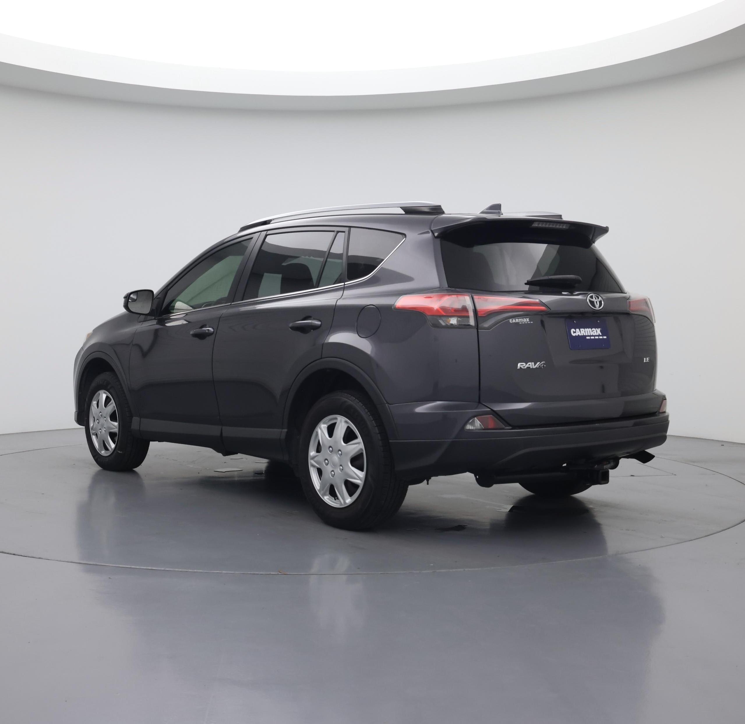 Thumbnail: 2018 Toyota RAV4 - 2
