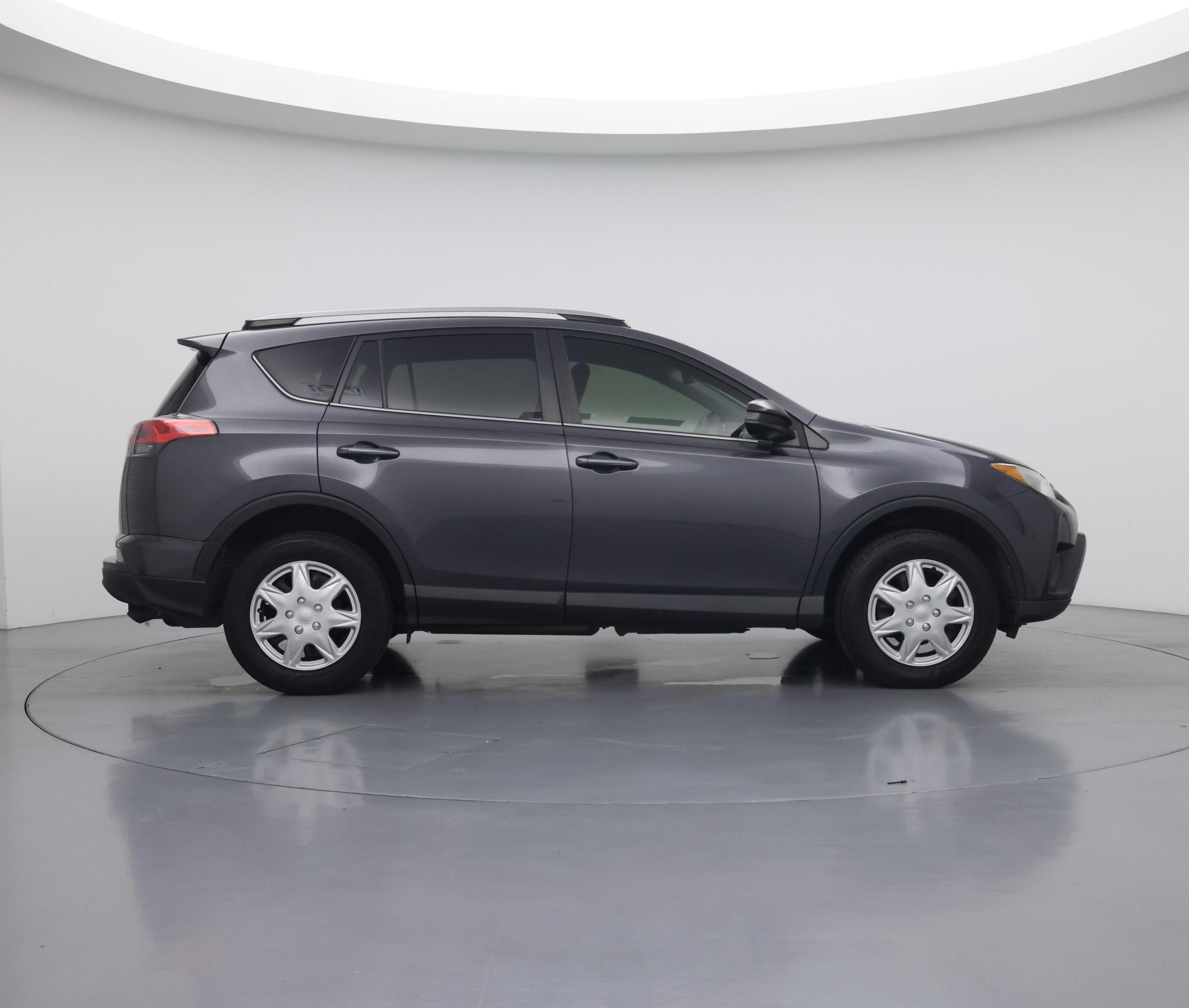 Thumbnail: 2018 Toyota RAV4 - 7