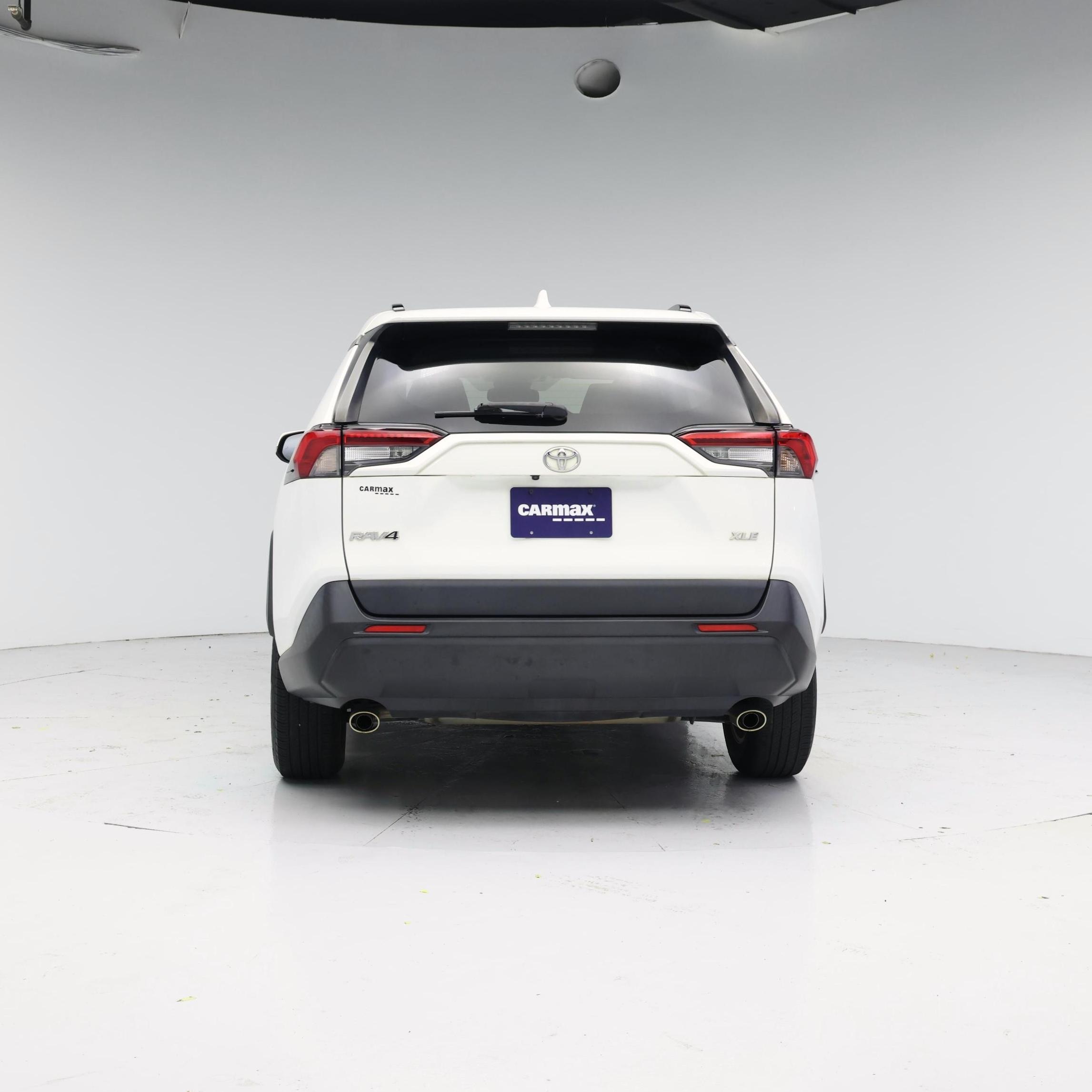 Thumbnail: 2019 Toyota RAV4 - 6