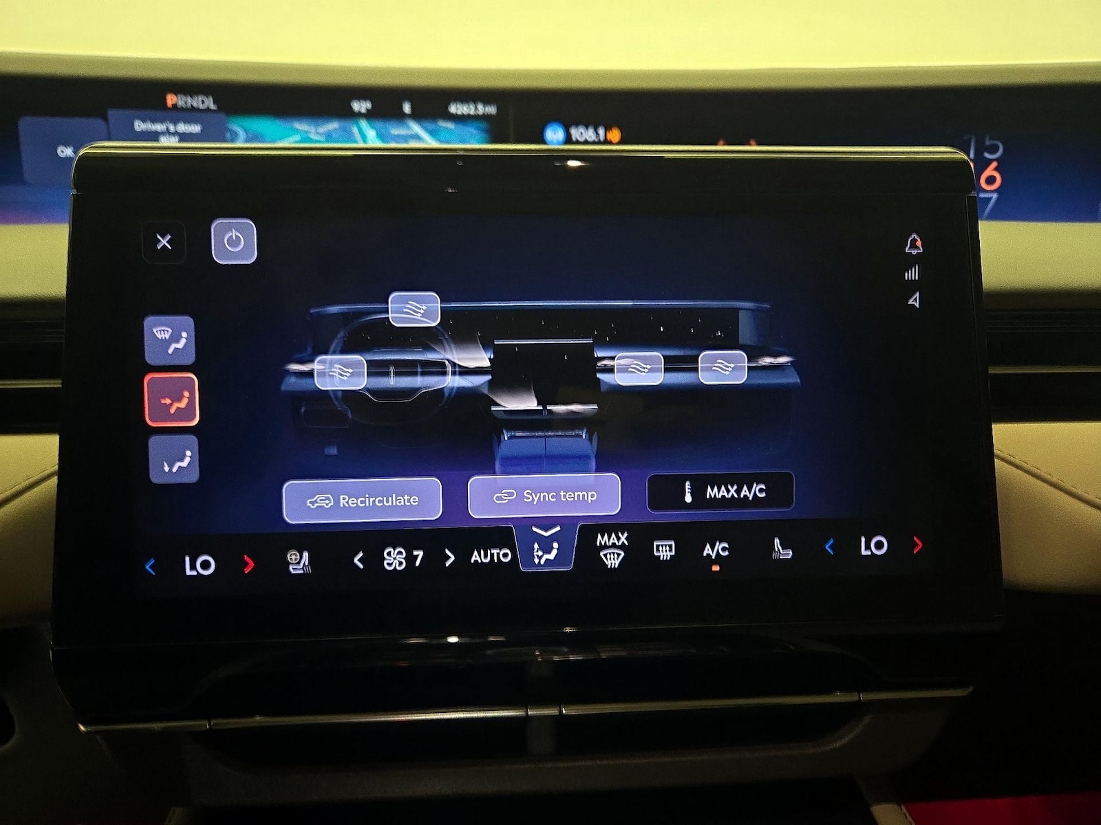 2025 Lincoln Nautilus Premiere - Photo 18