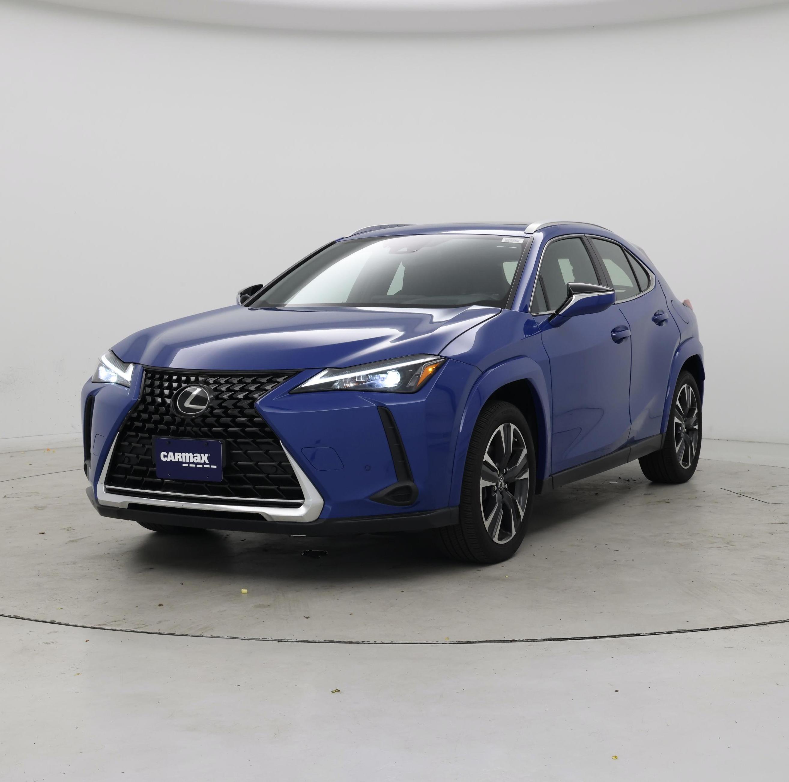 Thumbnail: 2023 Lexus UX - 4