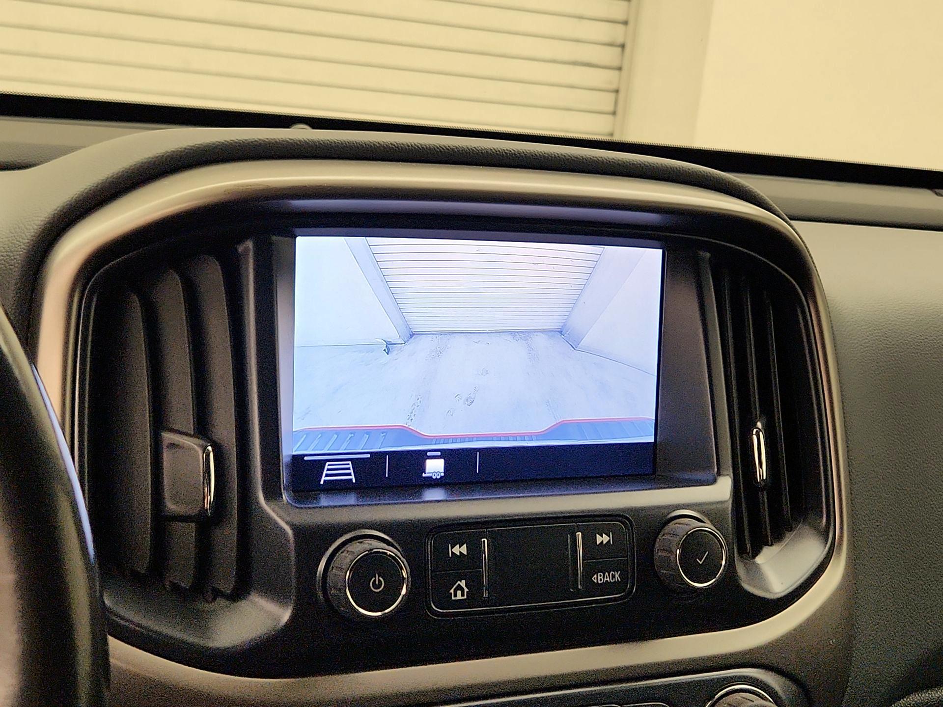 Thumbnail: 2019 Chevrolet Colorado - 14