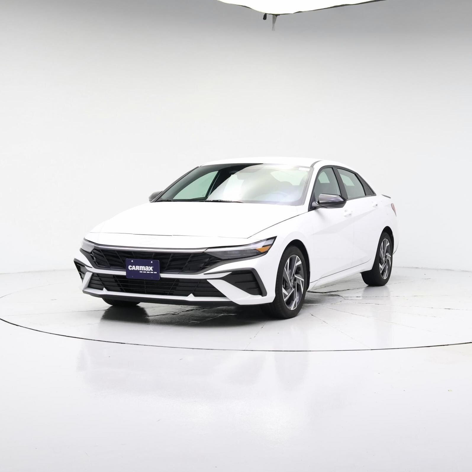 Thumbnail: 2025 Hyundai Elantra - 4