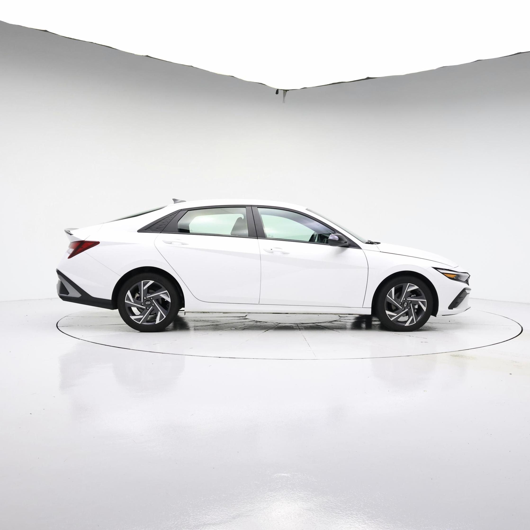 Thumbnail: 2025 Hyundai Elantra - 7