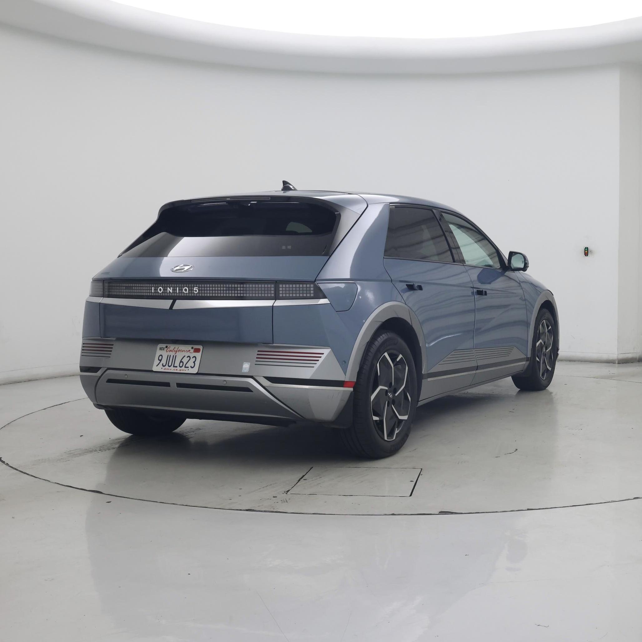 Thumbnail: 2024 Hyundai Ioniq 5 - 8