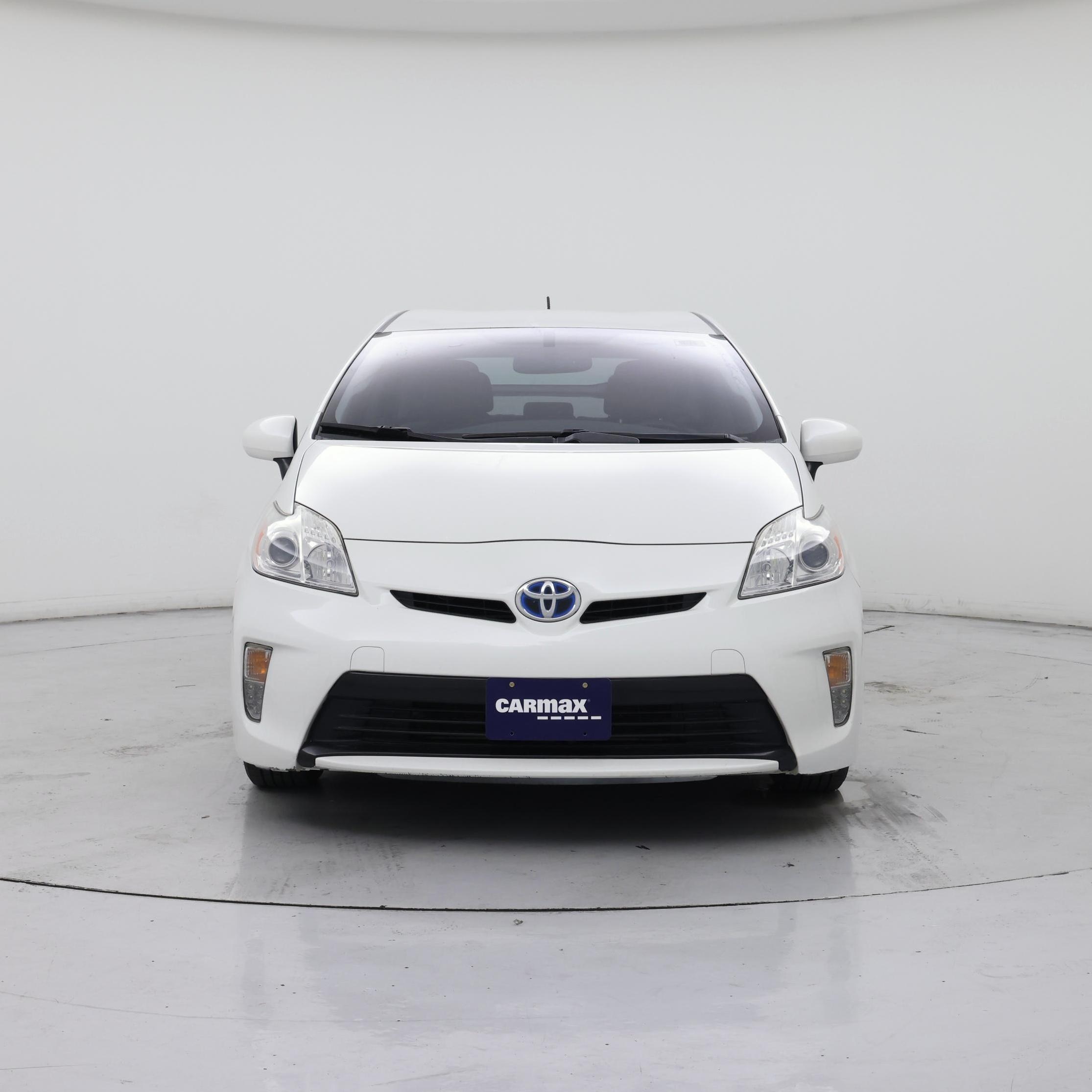 Thumbnail: 2015 Toyota Prius - 5