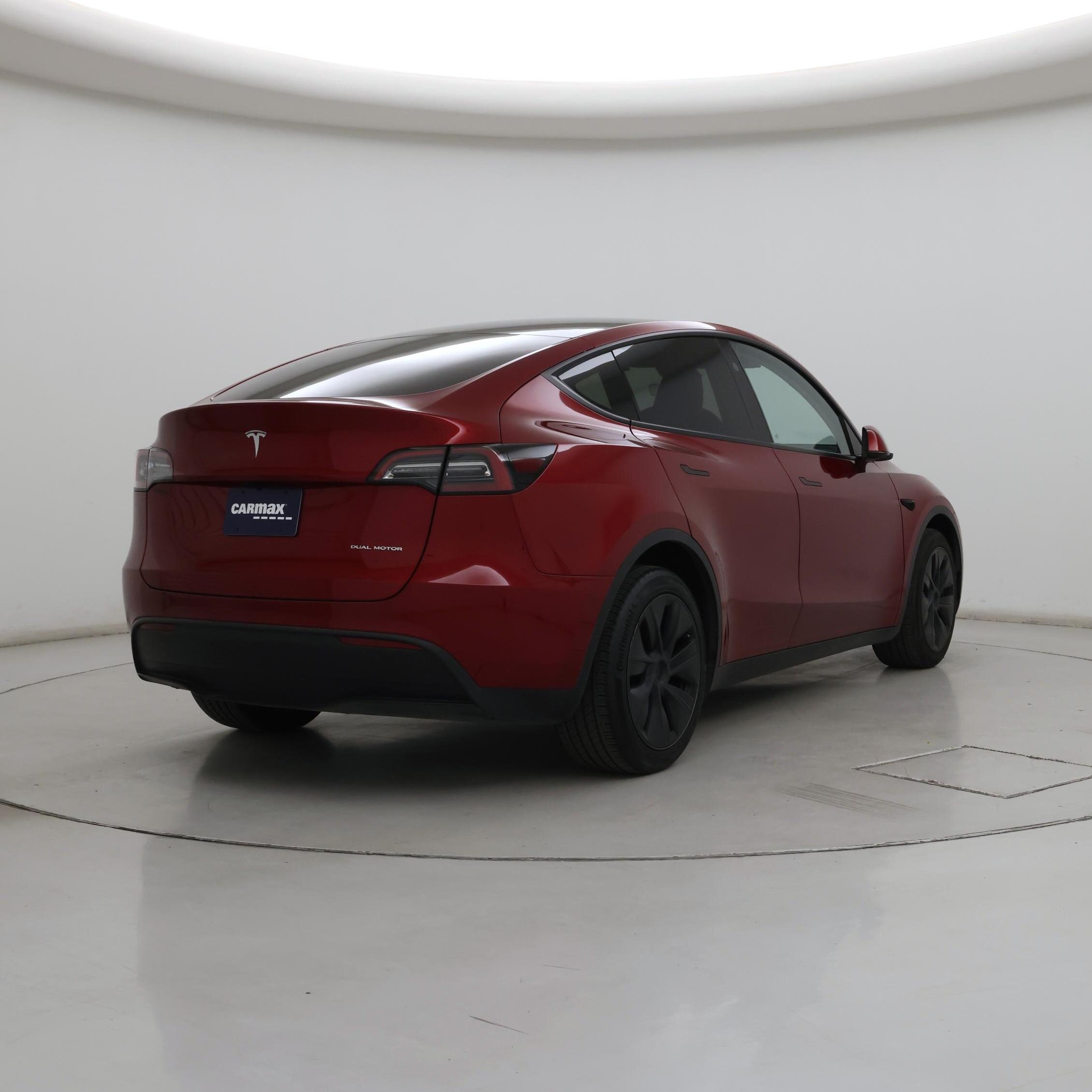 Thumbnail: 2025 Tesla Model Y - 8