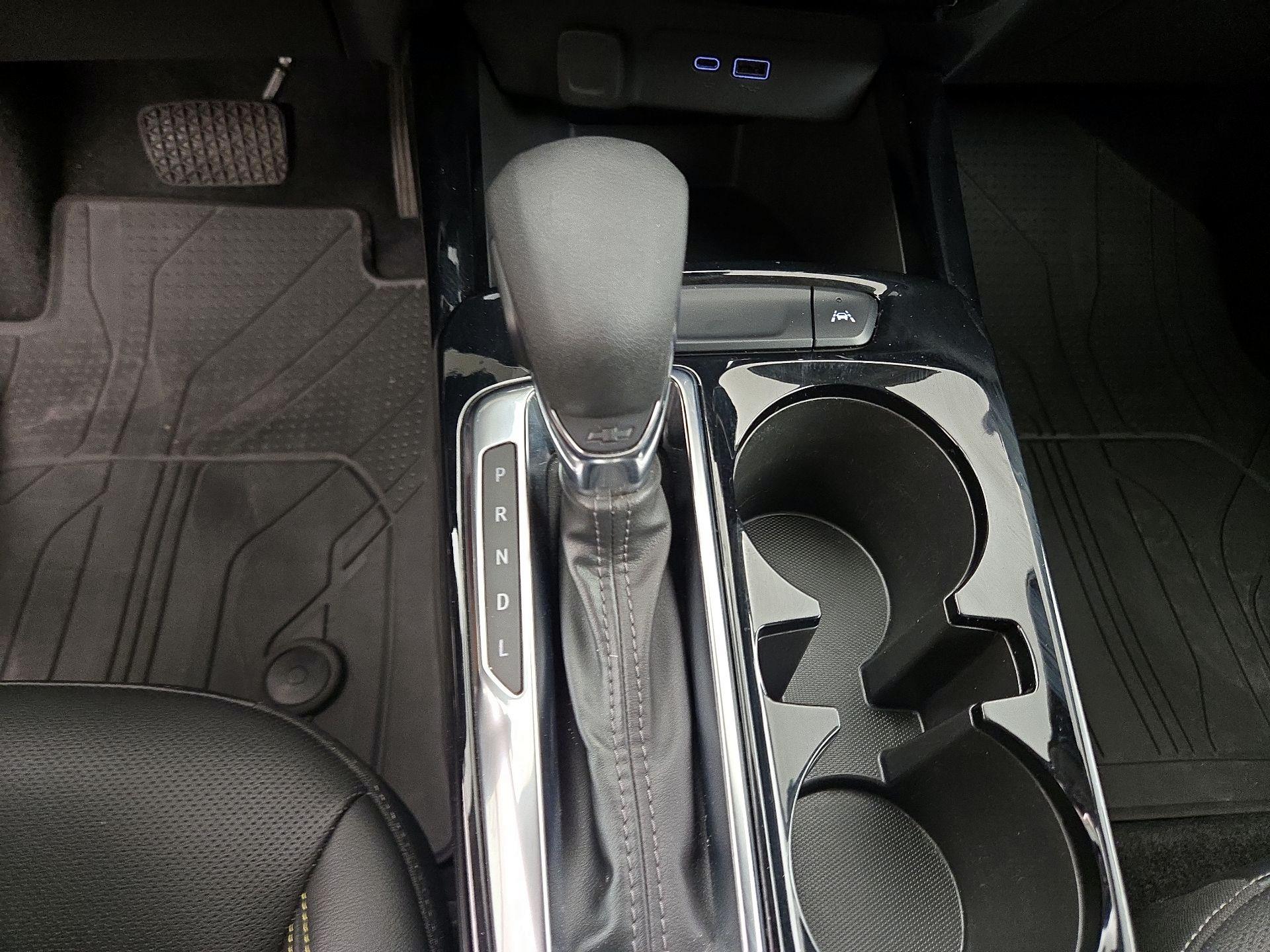 Thumbnail: 2024 Chevrolet Trax - 17