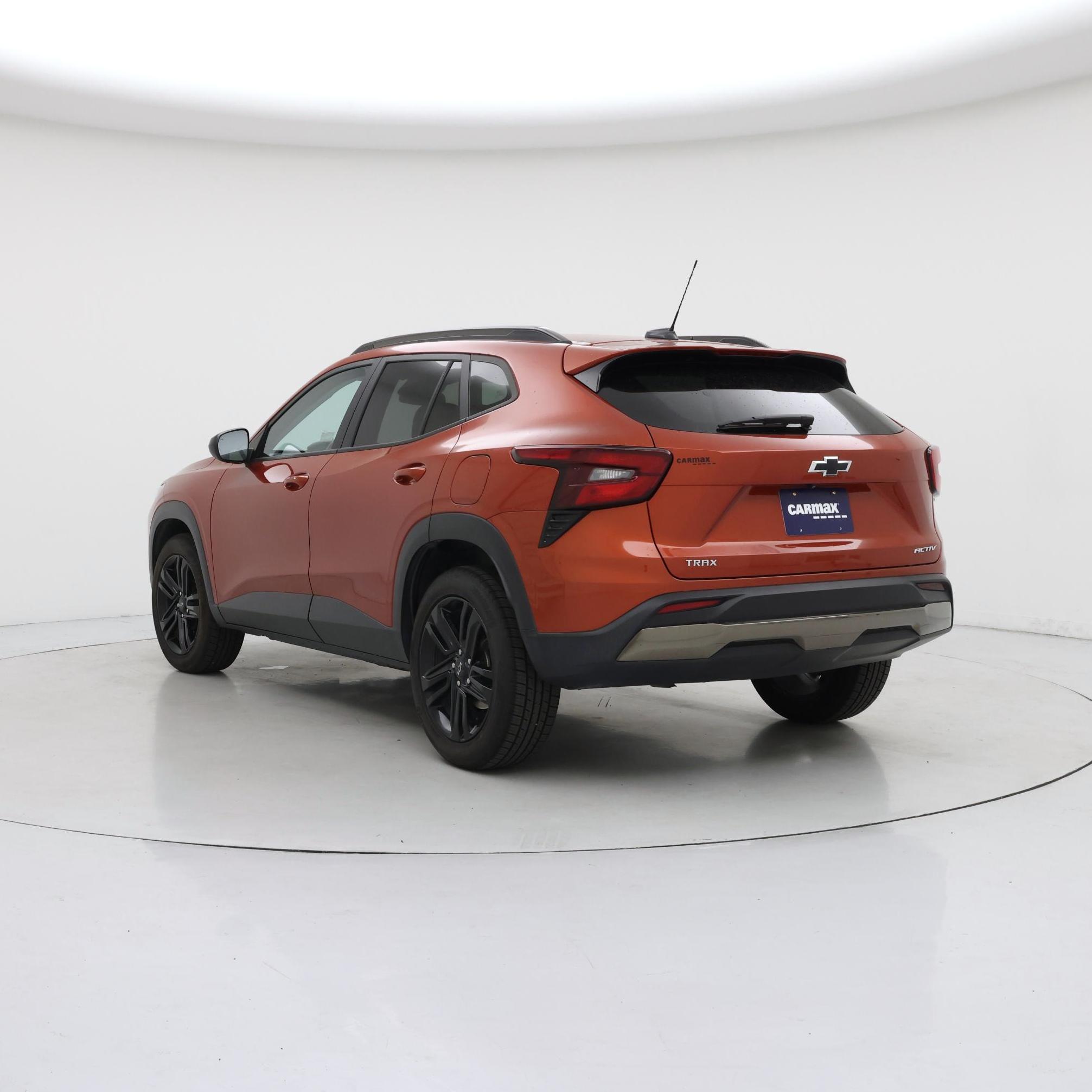 Thumbnail: 2024 Chevrolet Trax - 2