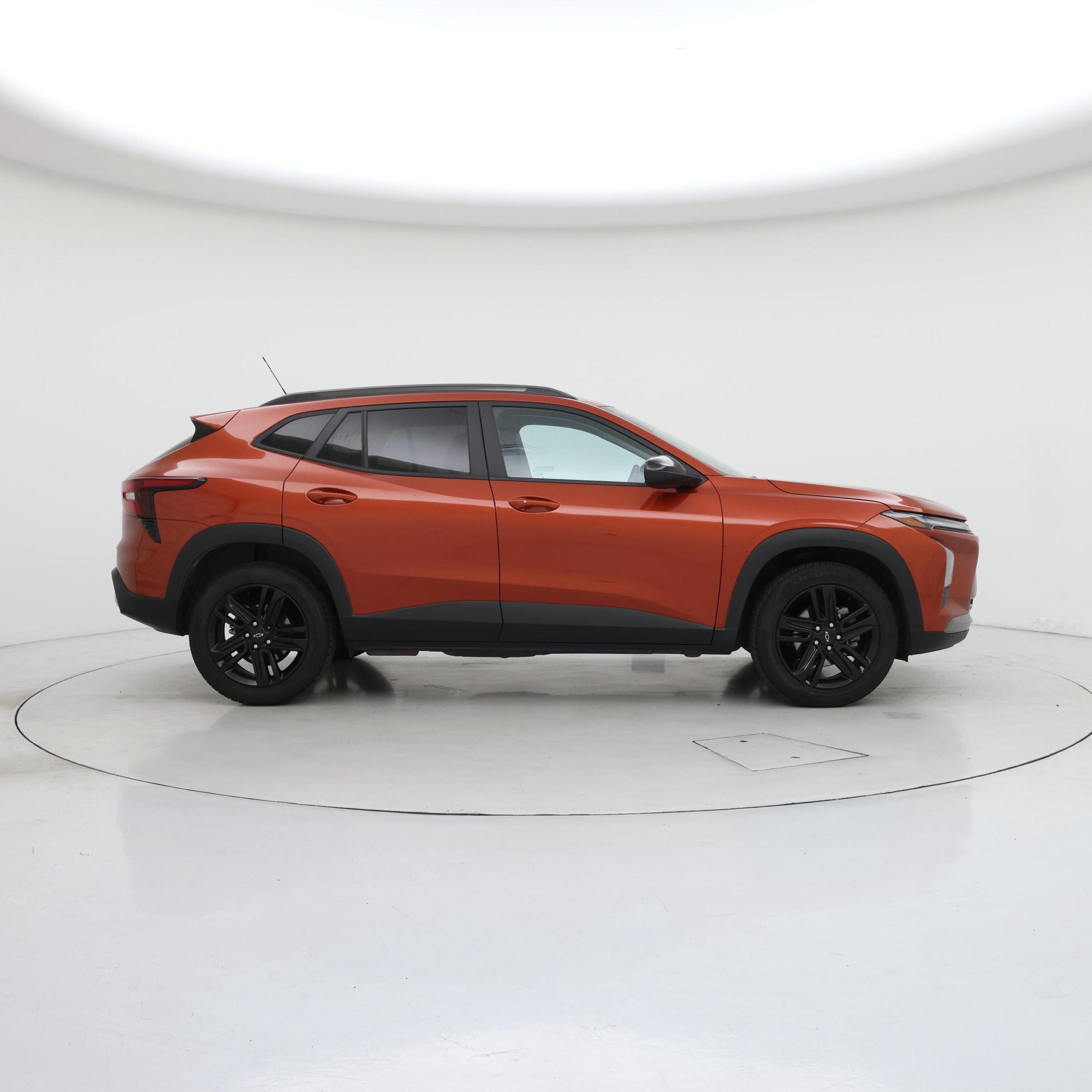 Thumbnail: 2024 Chevrolet Trax - 7