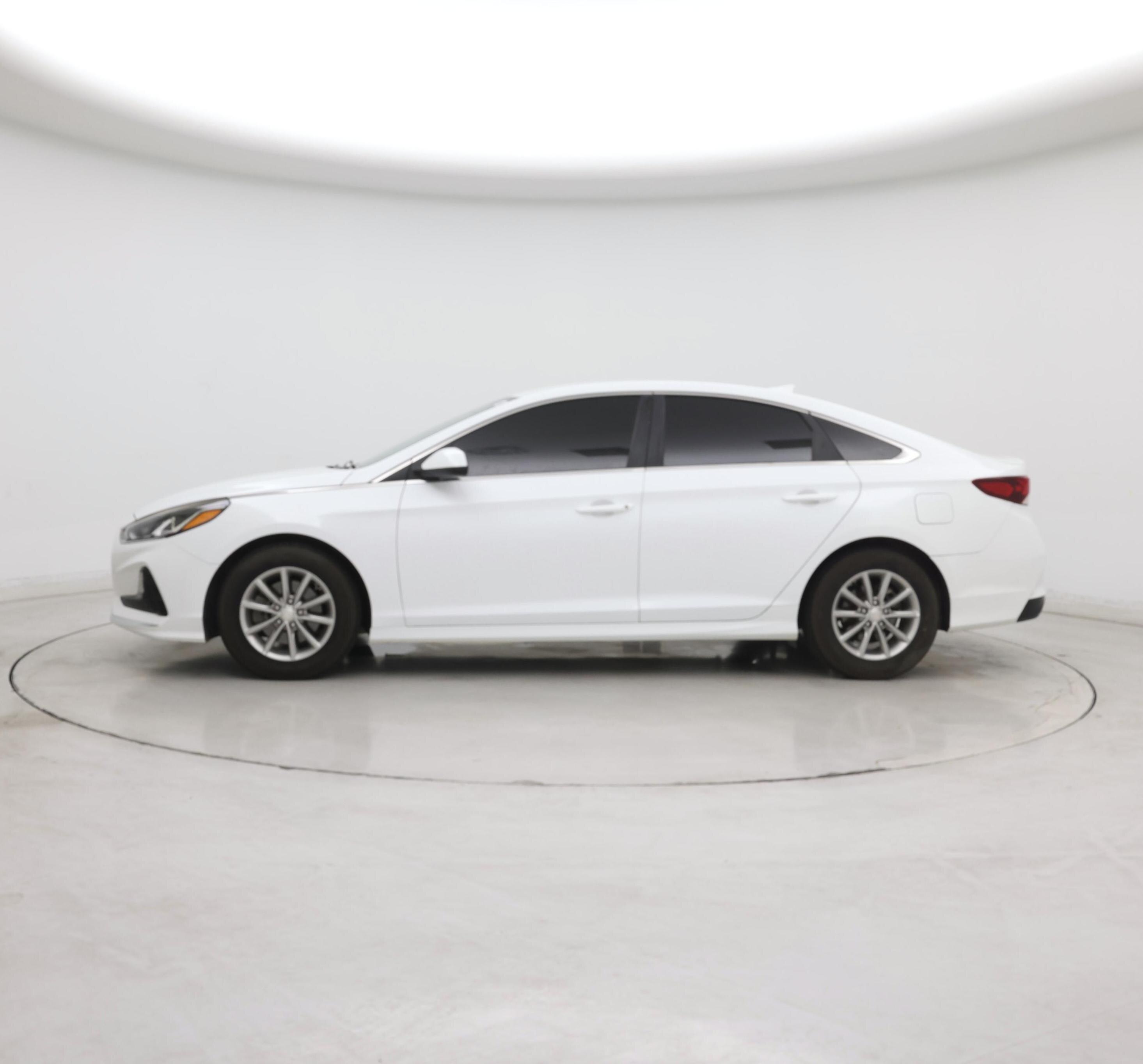 Thumbnail: 2018 Hyundai Sonata - 3