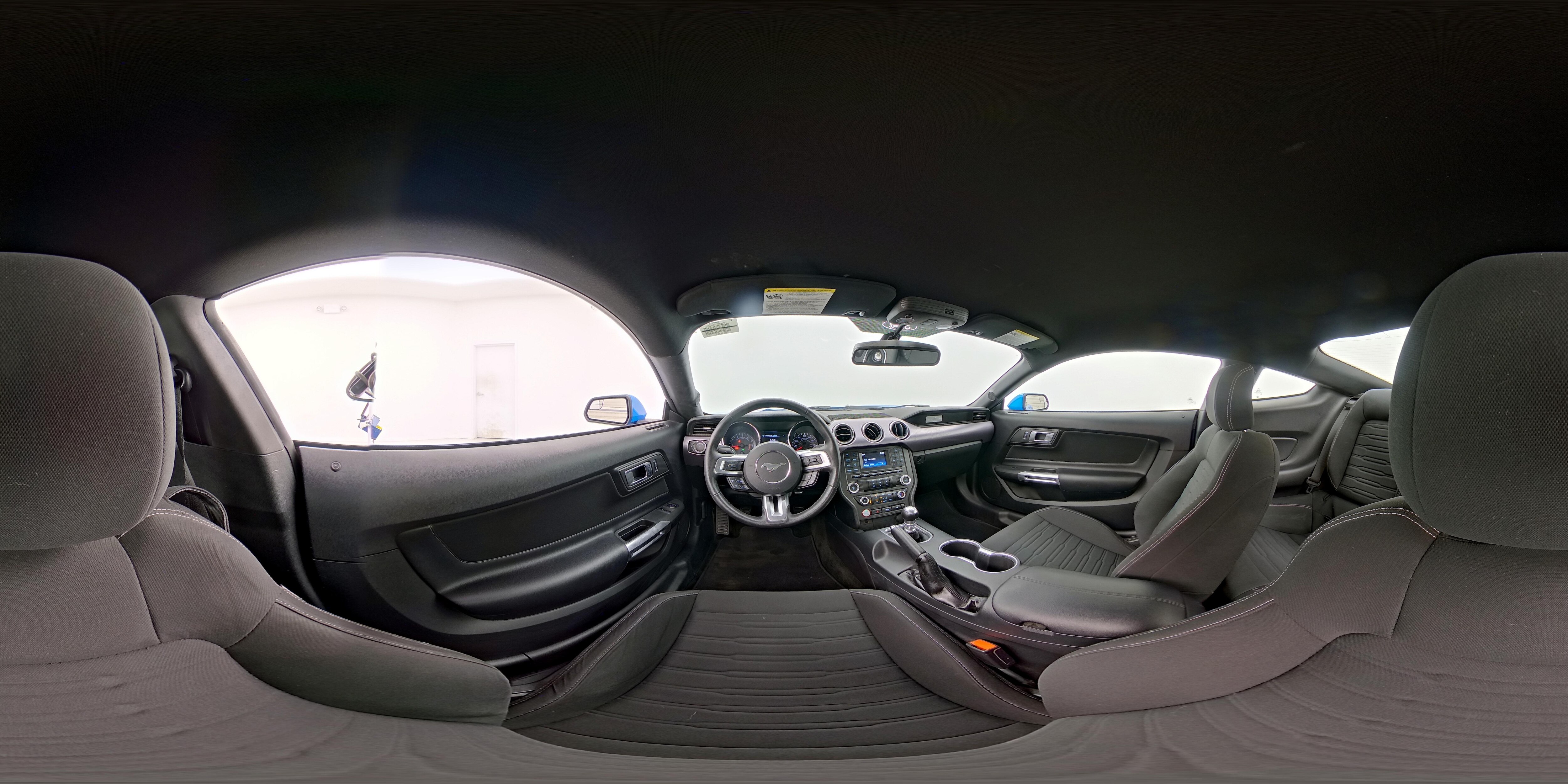 2017 Ford Mustang GT - Photo 25