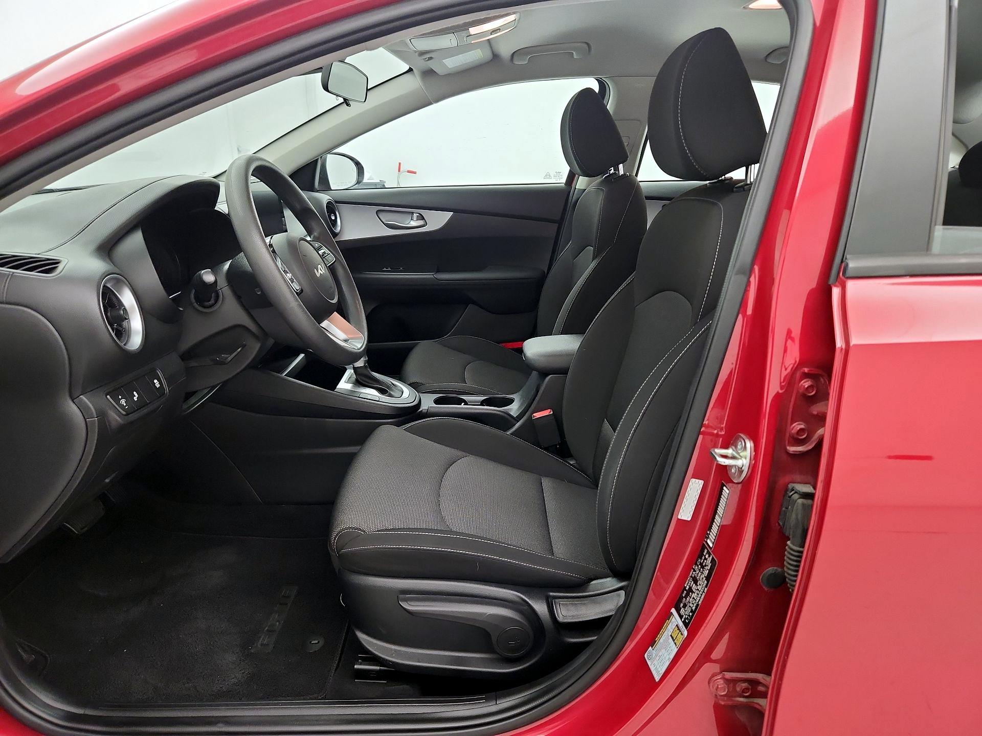 Thumbnail: 2023 Kia Forte - 11