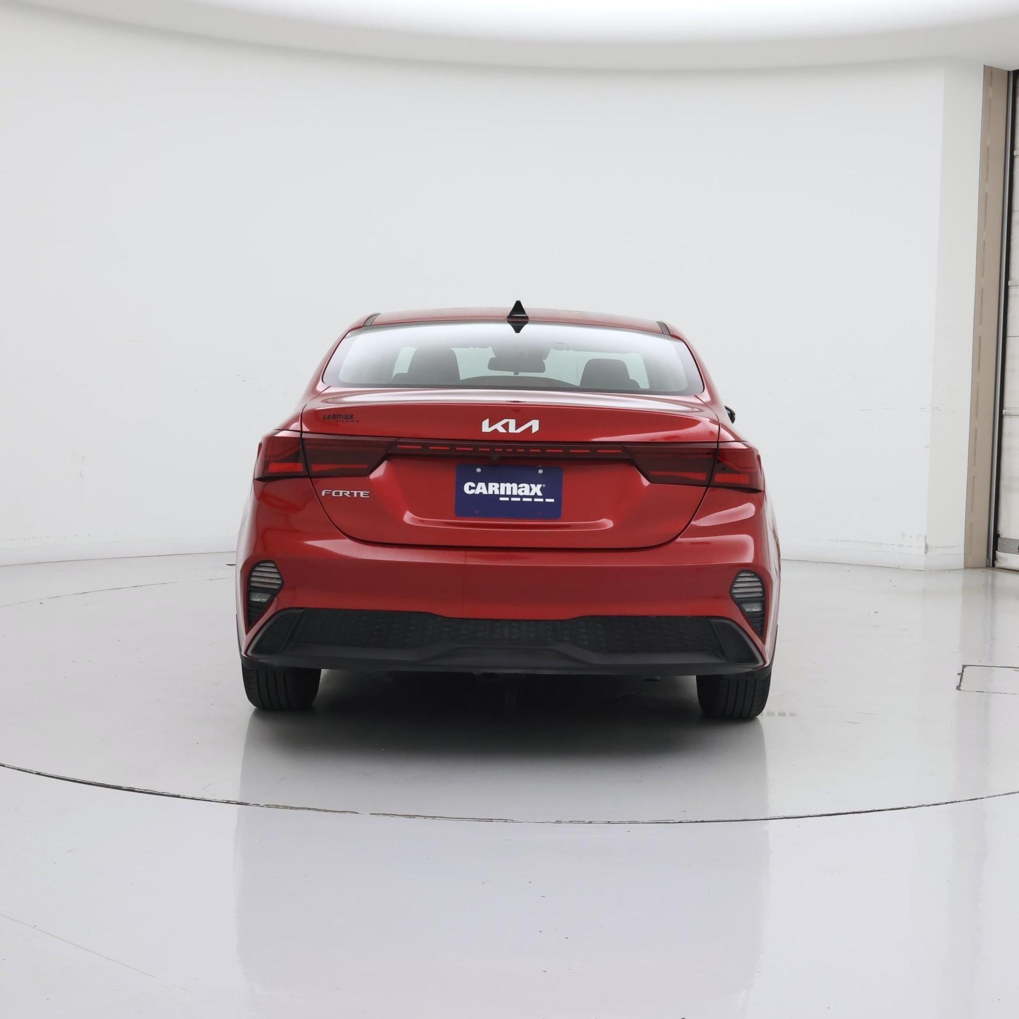 Thumbnail: 2023 Kia Forte - 6