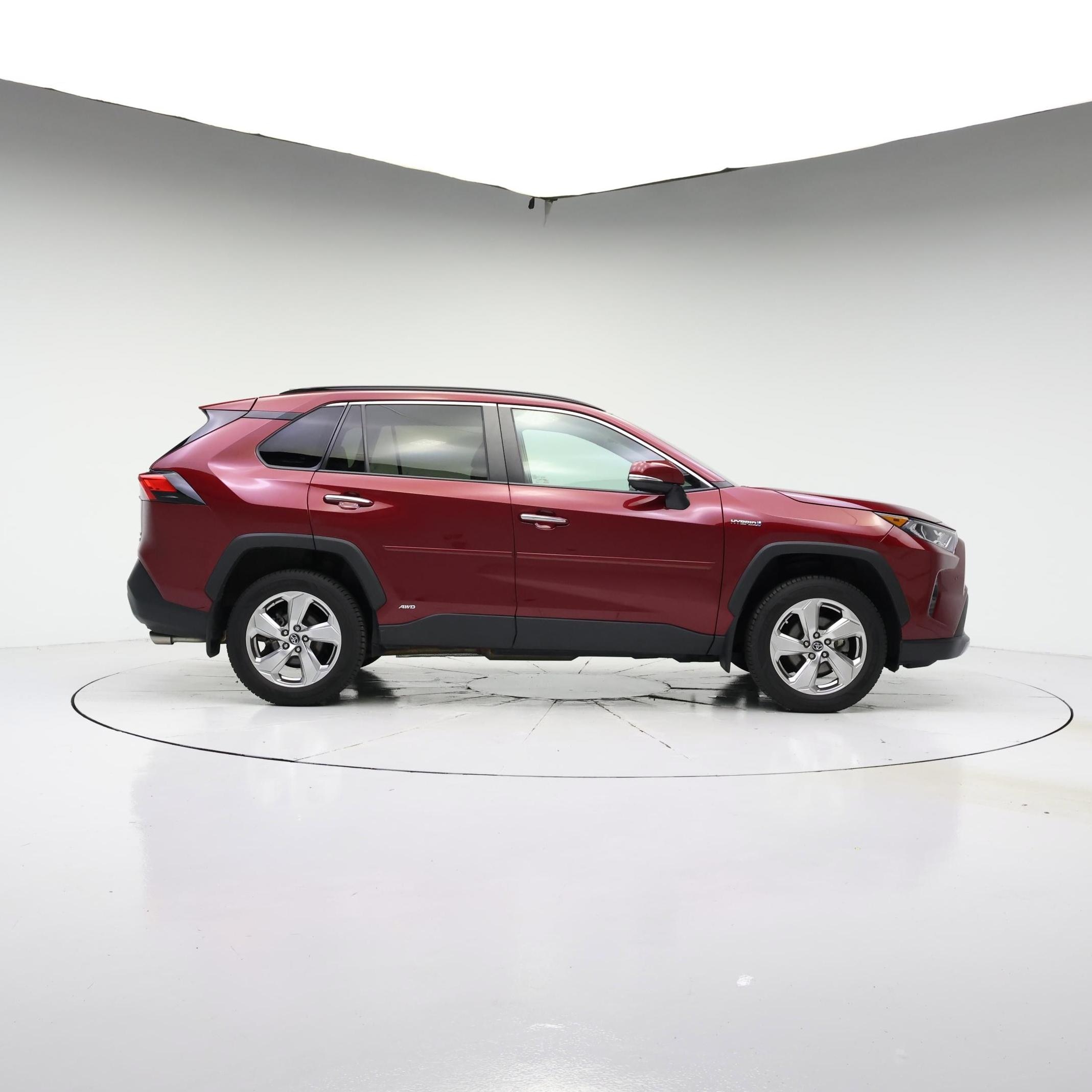 Thumbnail: 2020 Toyota RAV4 - 7