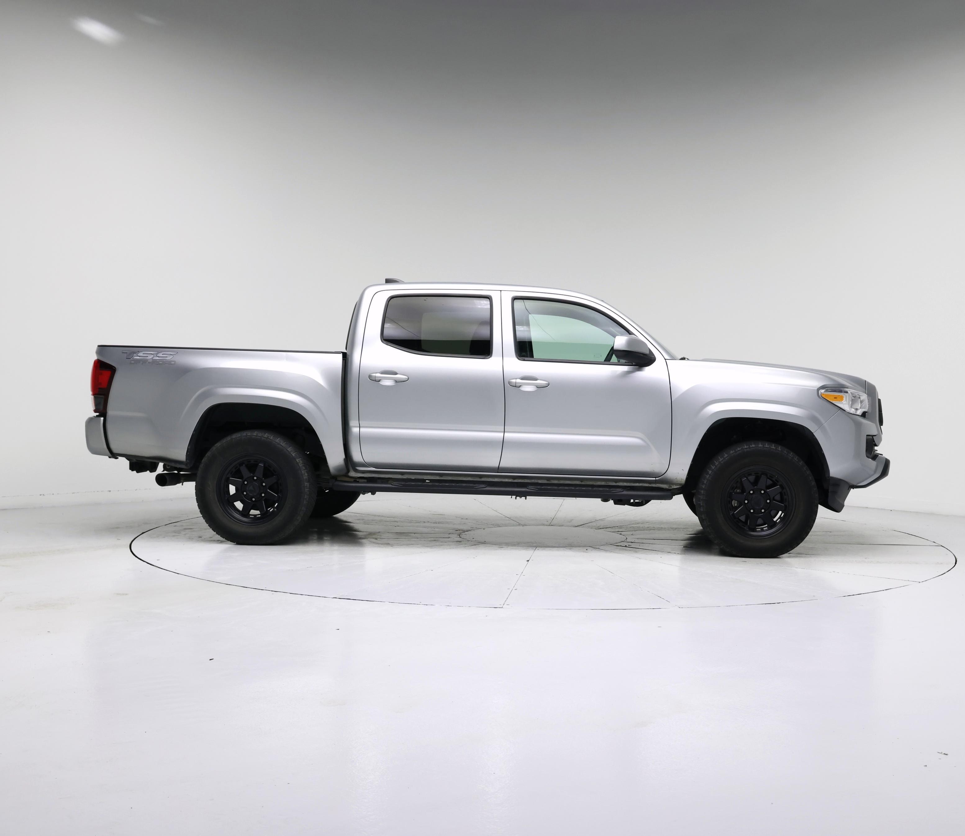 Thumbnail: 2023 Toyota Tacoma - 7