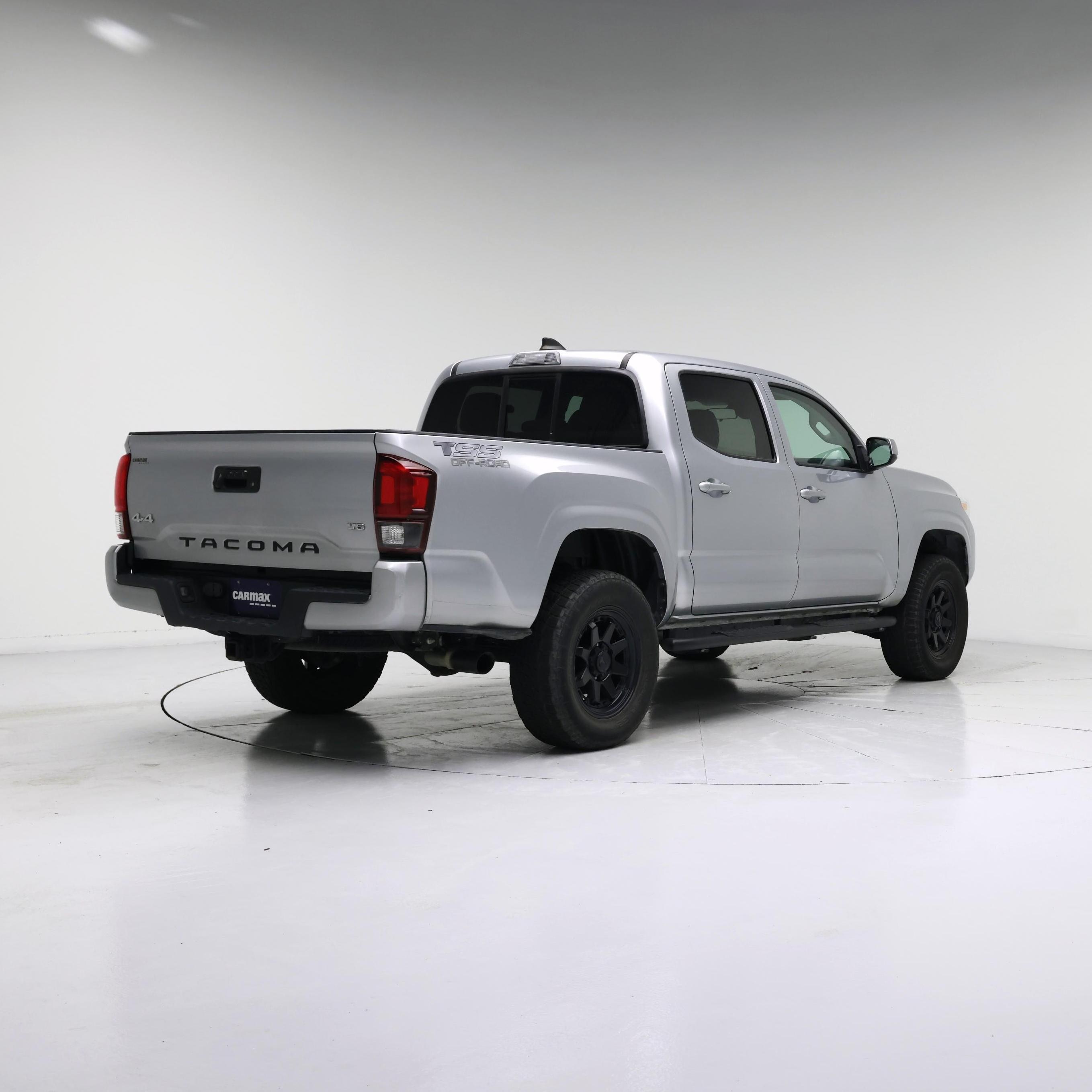 Thumbnail: 2023 Toyota Tacoma - 8