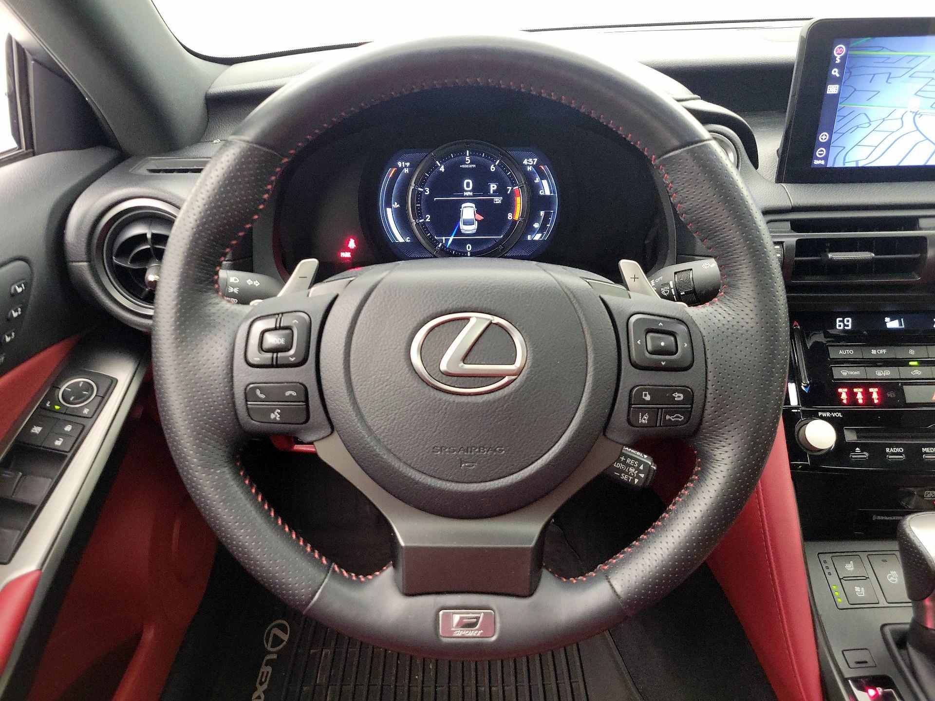 Thumbnail: 2023 Lexus IS - 10