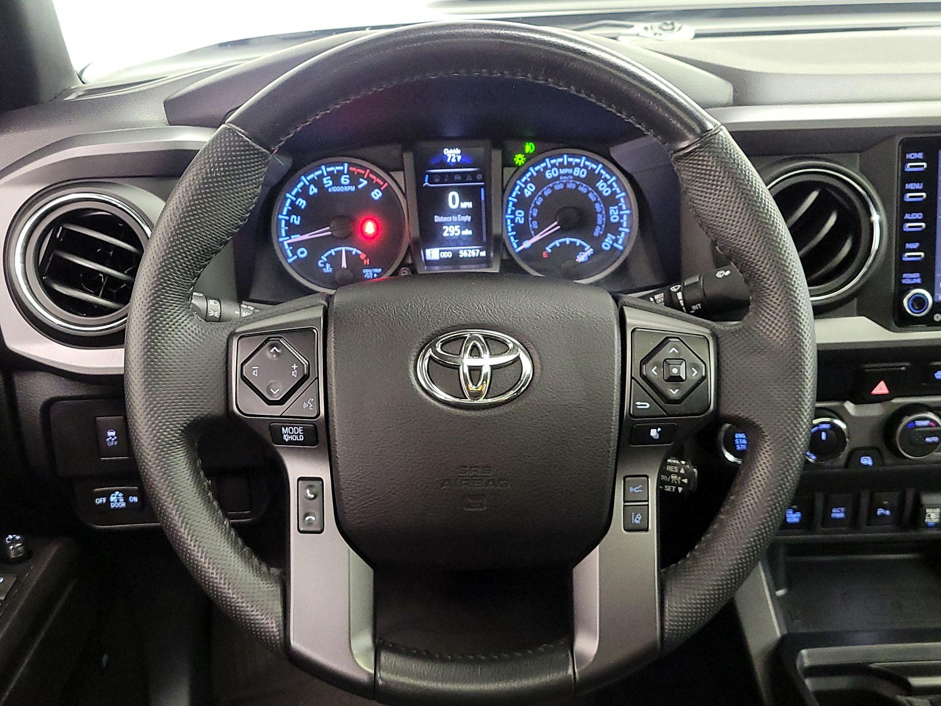 Thumbnail: 2021 Toyota Tacoma - 10