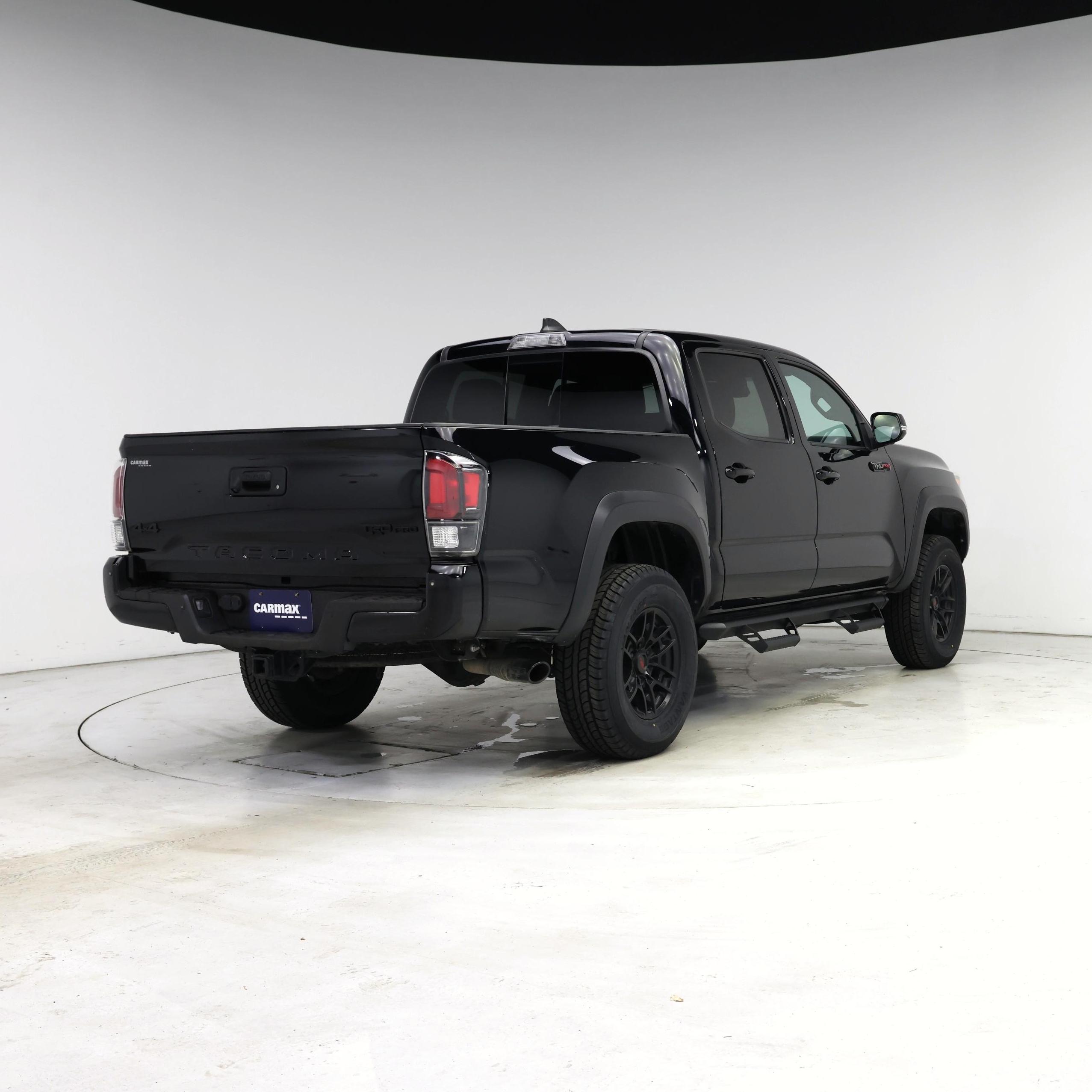 Thumbnail: 2021 Toyota Tacoma - 8