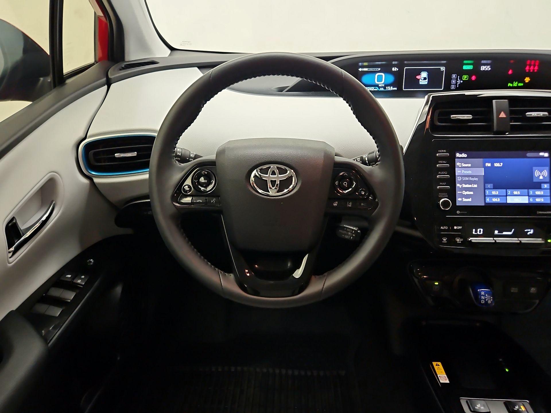 Thumbnail: 2022 Toyota Prius - 10