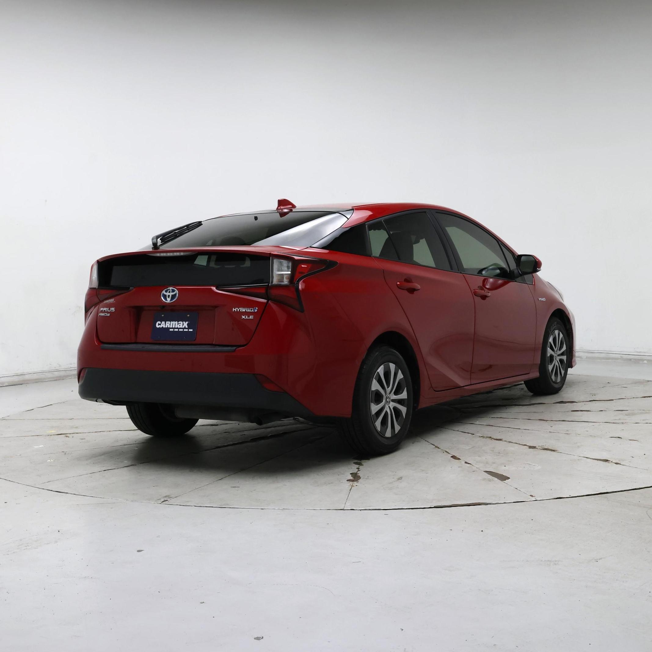 Thumbnail: 2022 Toyota Prius - 8