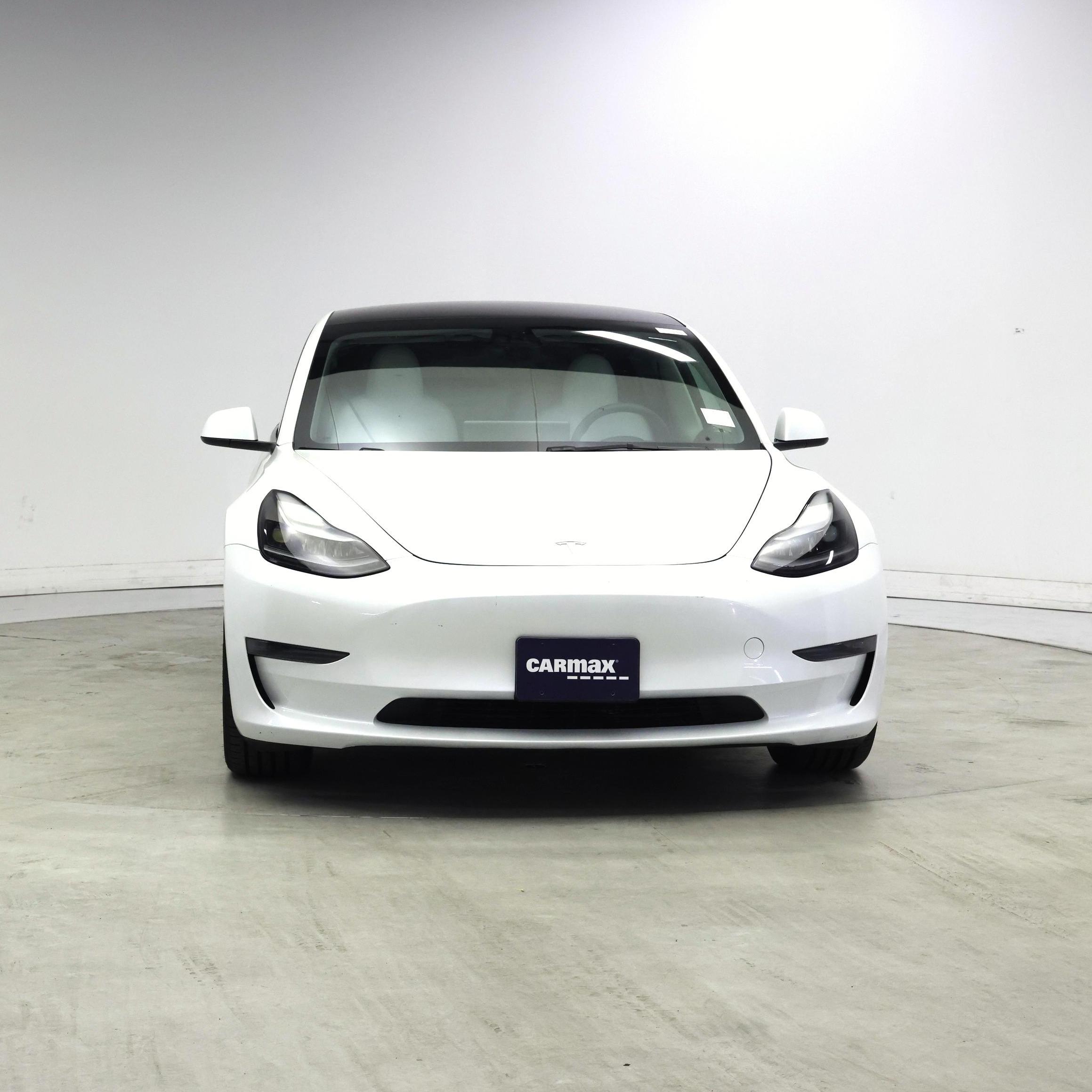 Thumbnail: 2023 Tesla Model 3 - 5