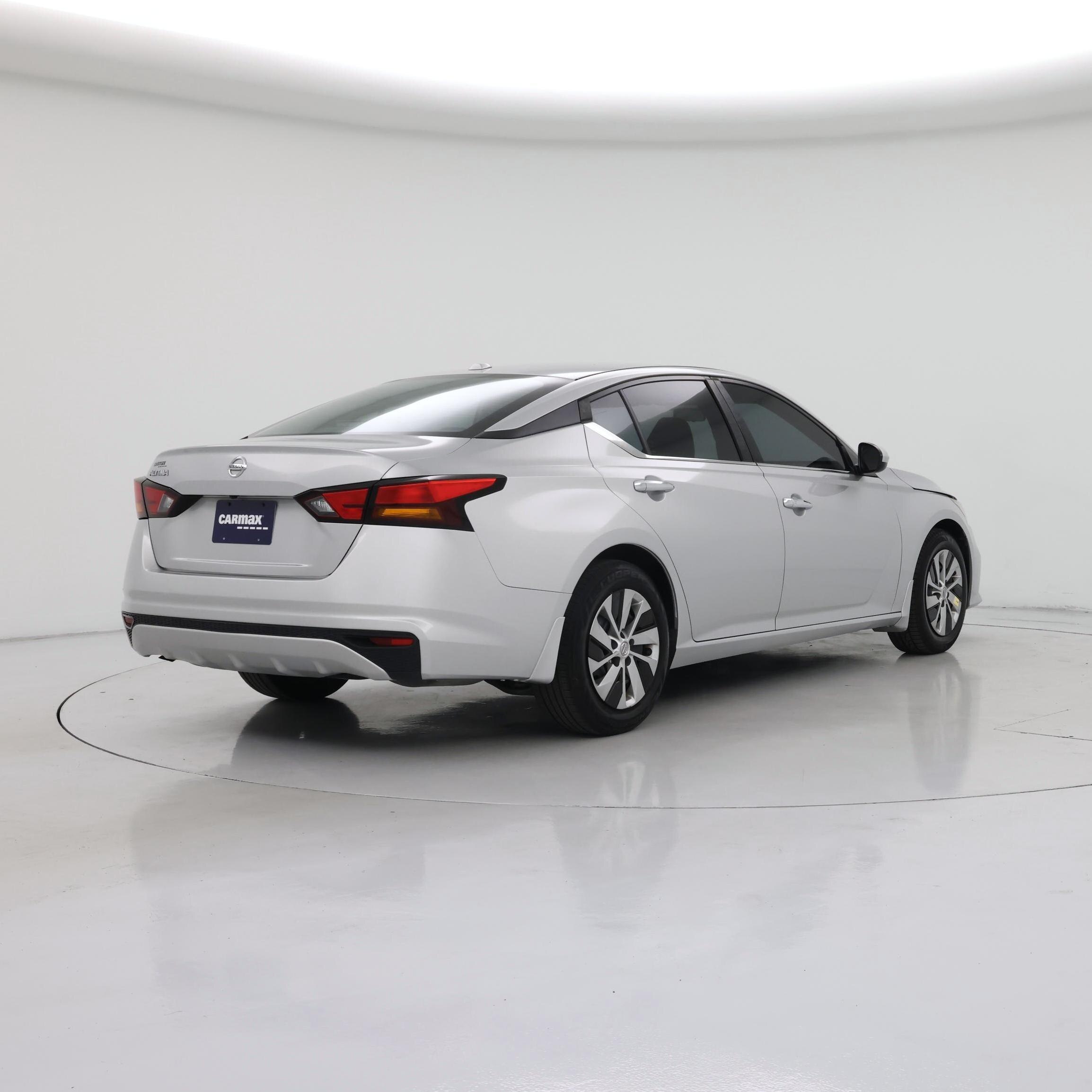 Thumbnail: 2019 Nissan Altima - 8