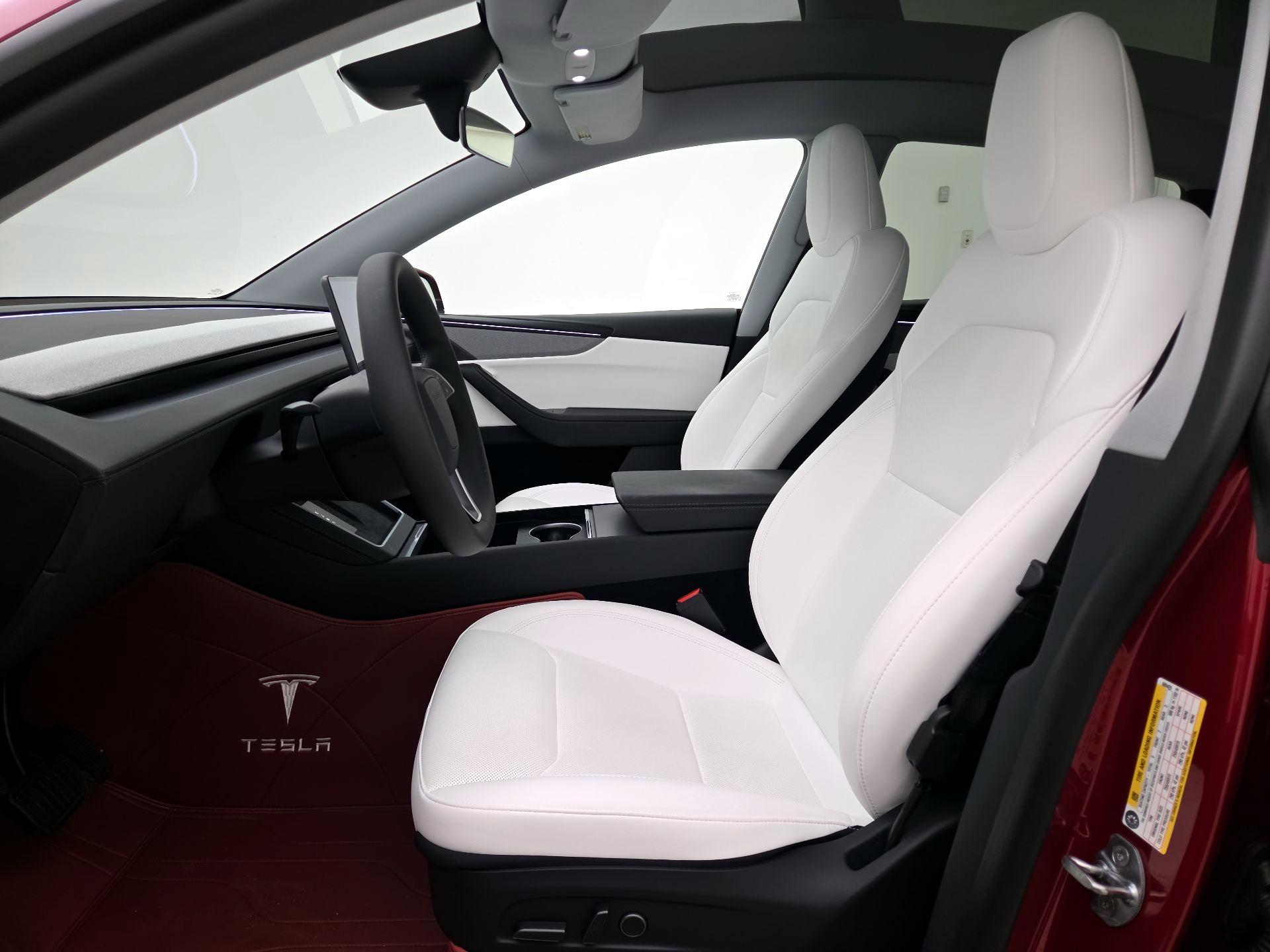 Thumbnail: 2026 Tesla Model Y - 11