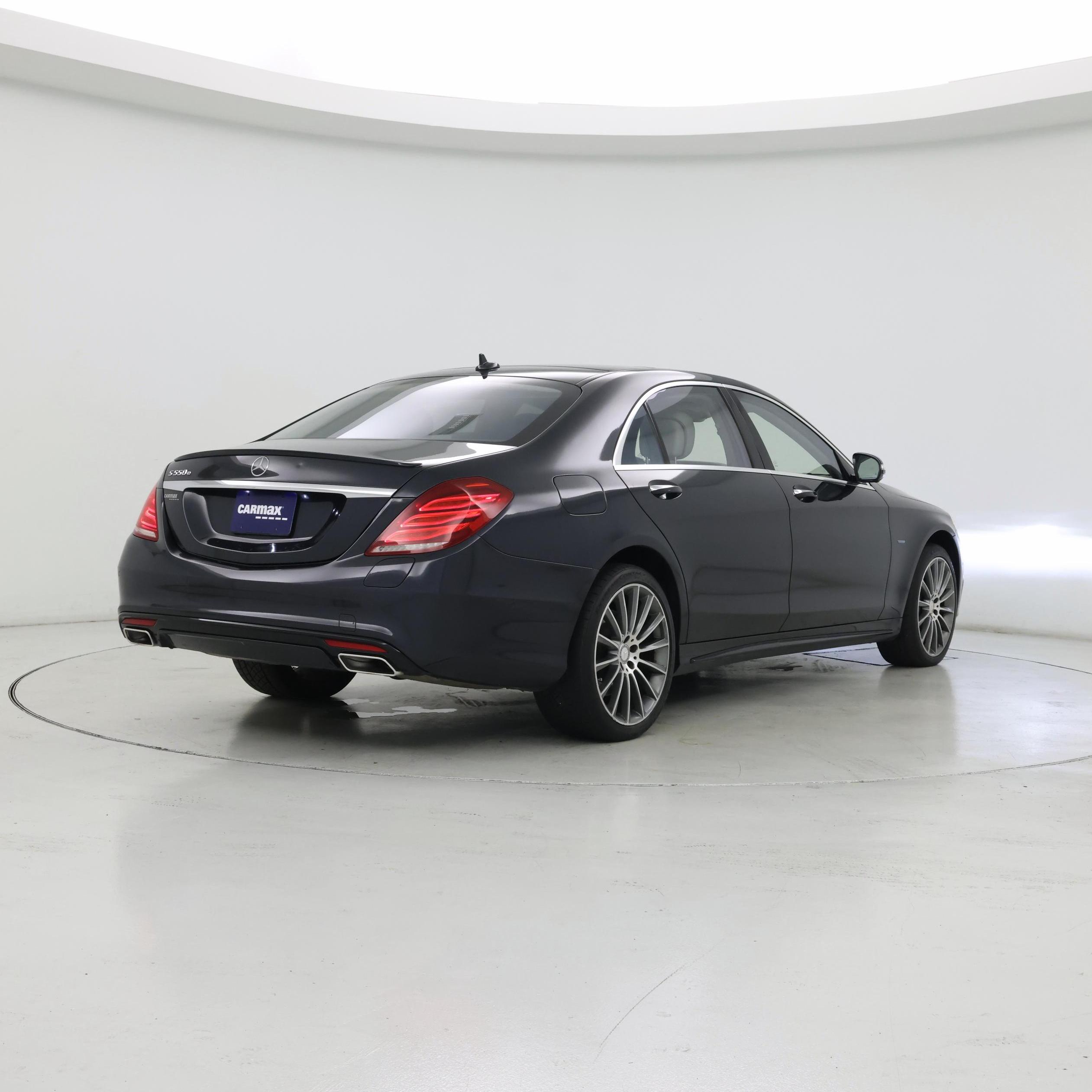 Thumbnail: 2016 Mercedes-Benz S-Class - 8