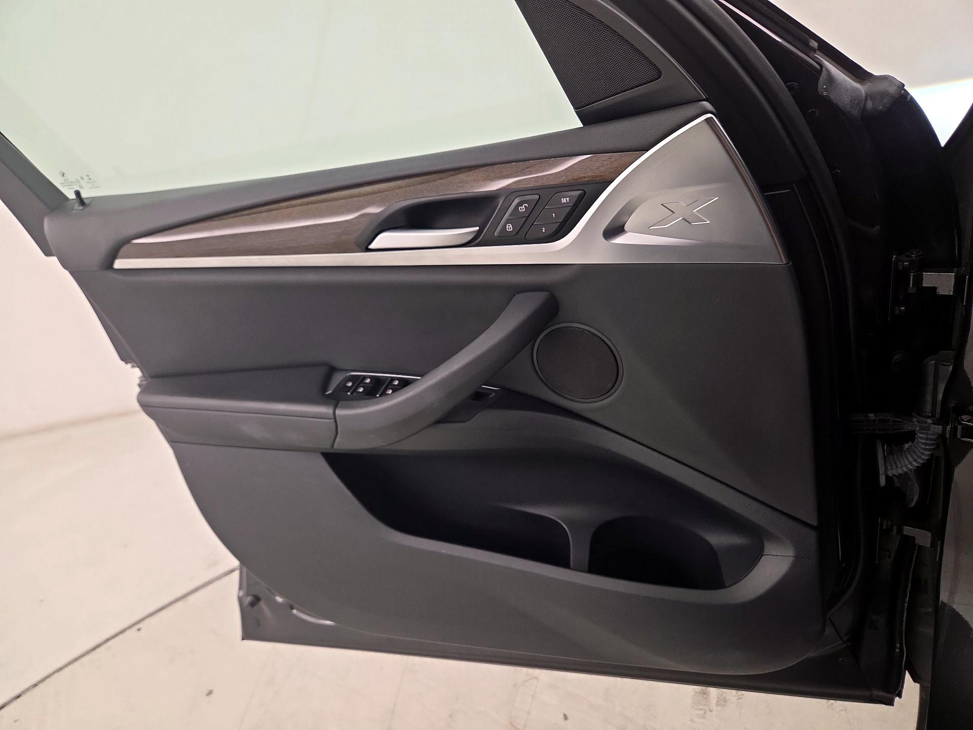 Thumbnail: 2019 BMW X3 - 12