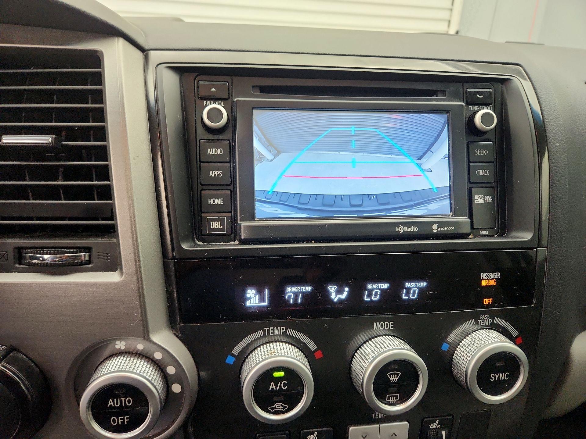 Thumbnail: 2015 Toyota Sequoia - 14