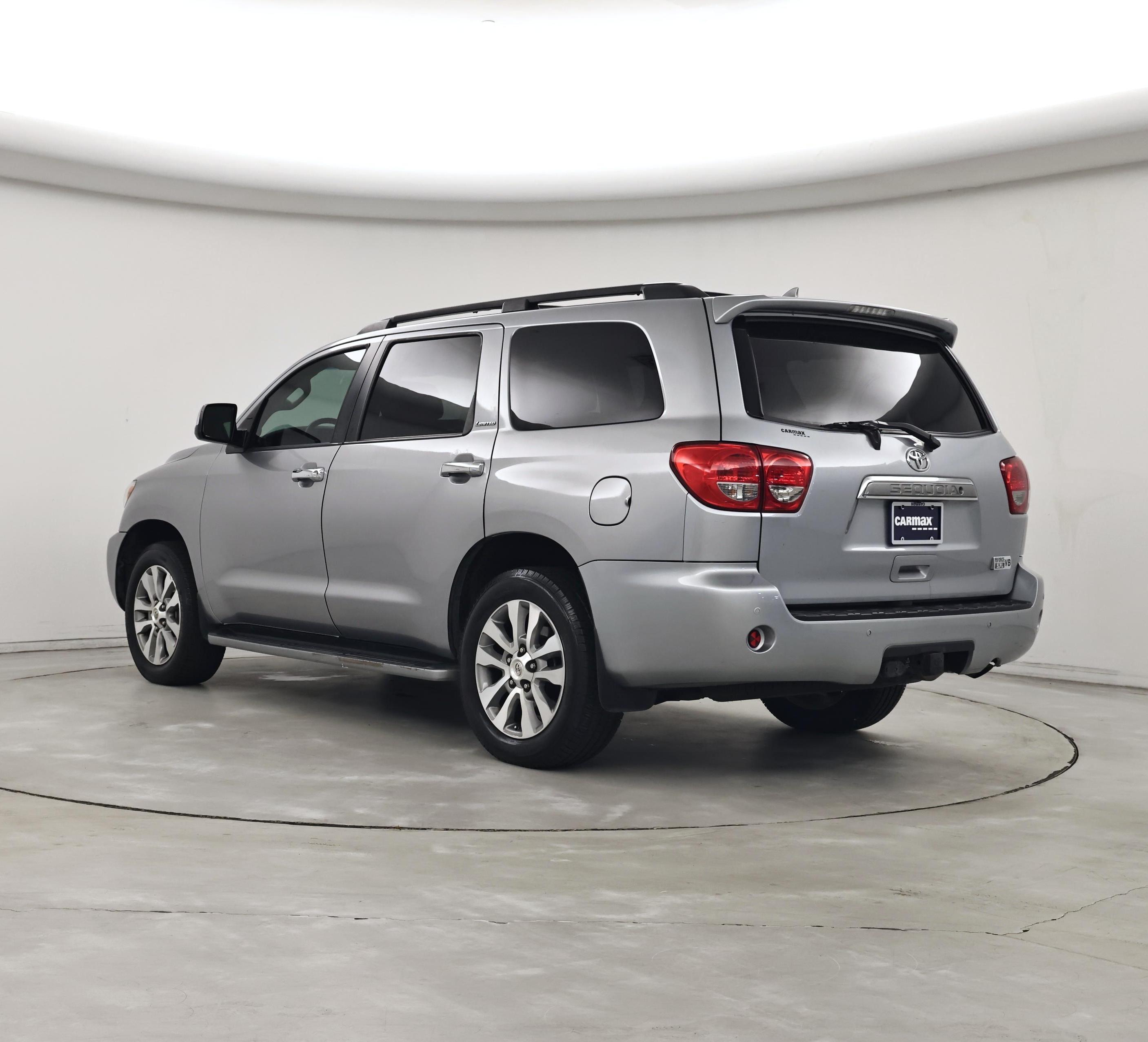 Thumbnail: 2015 Toyota Sequoia - 2