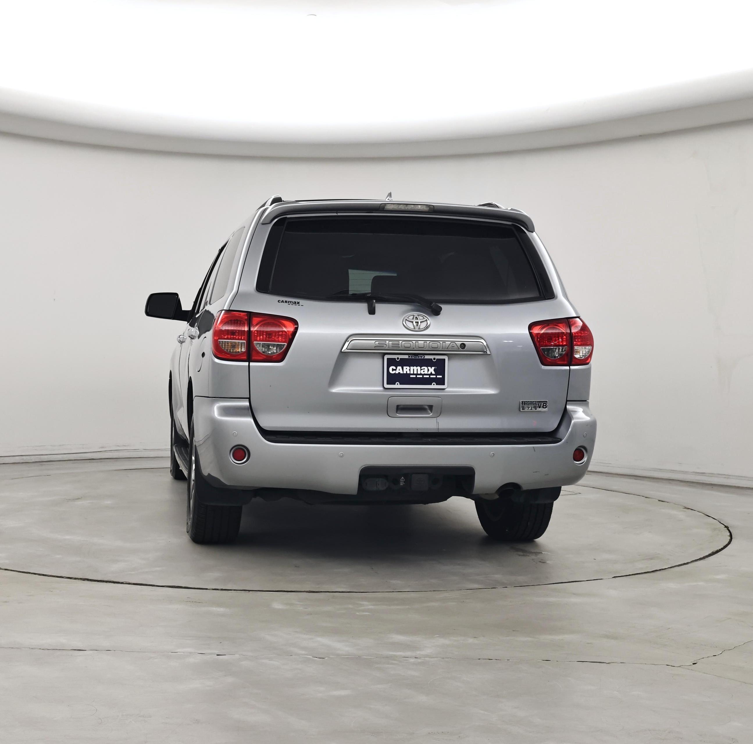 Thumbnail: 2015 Toyota Sequoia - 6