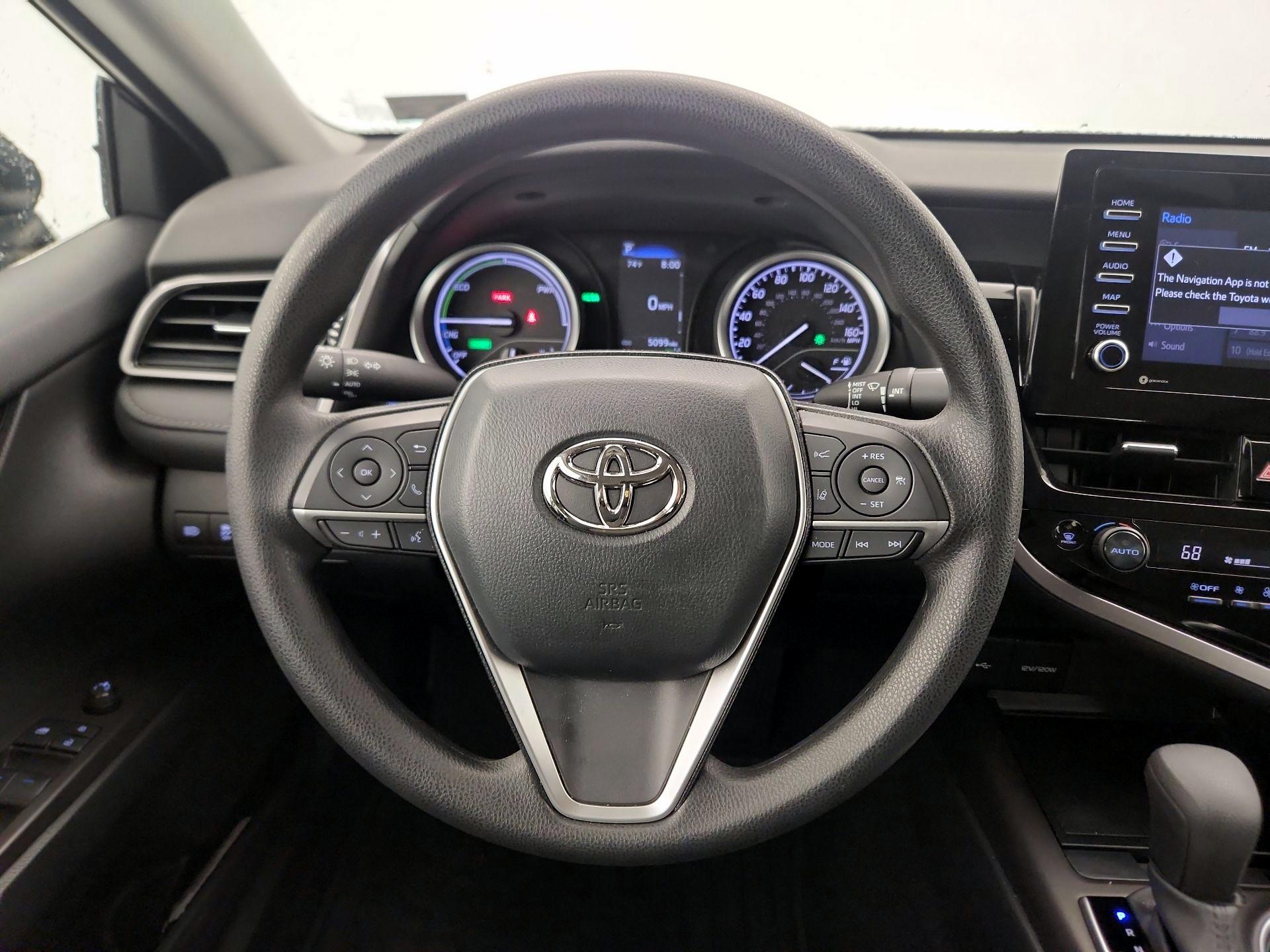 Thumbnail: 2023 Toyota Camry - 10