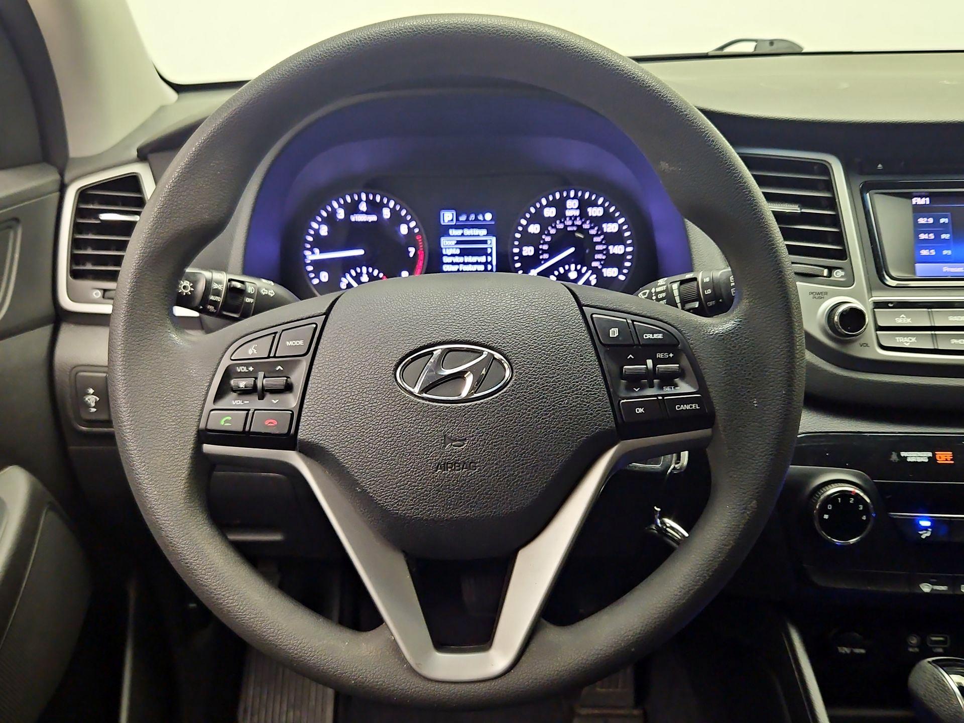 Thumbnail: 2017 Hyundai Tucson - 10