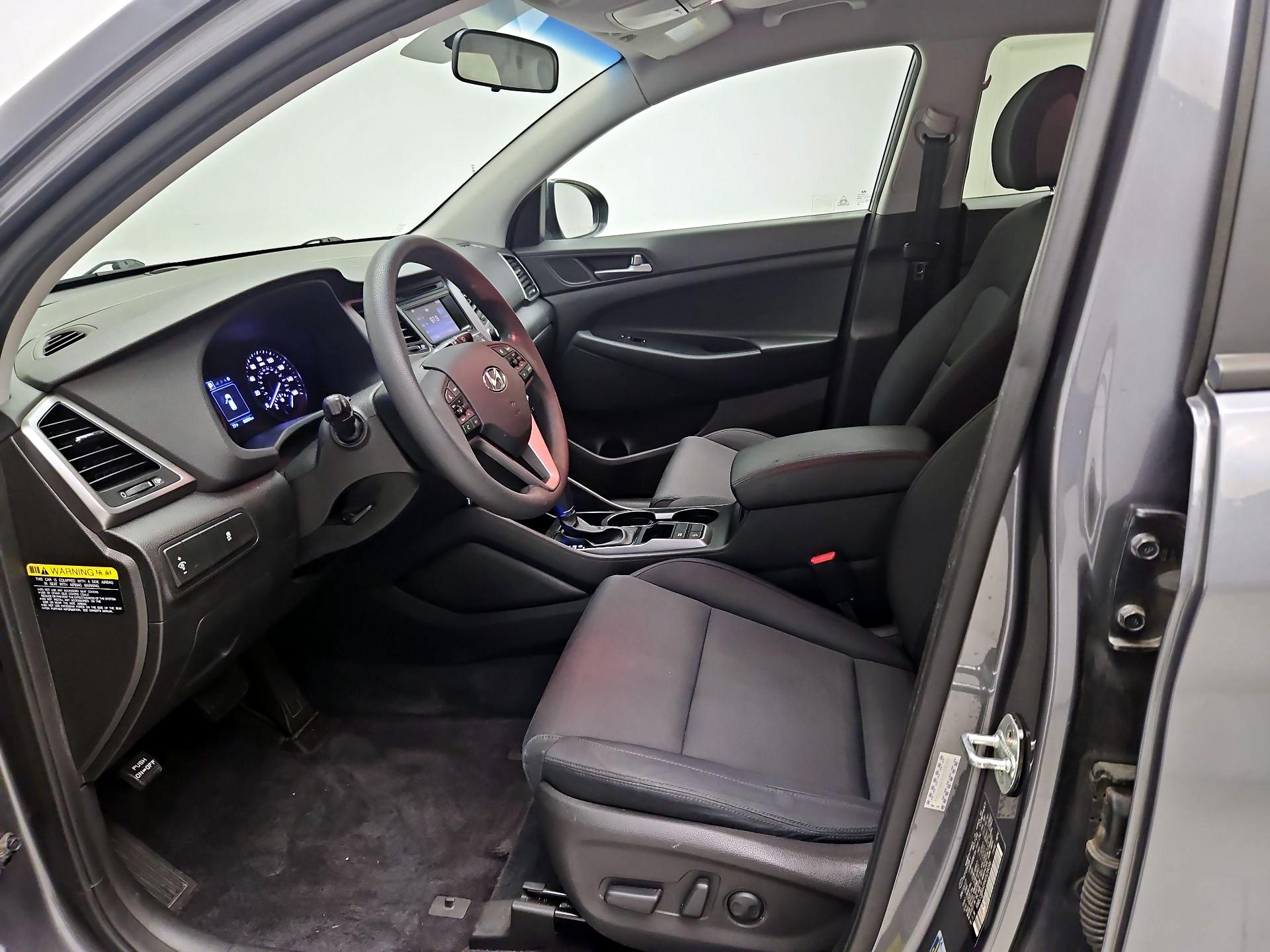 Thumbnail: 2017 Hyundai Tucson - 11