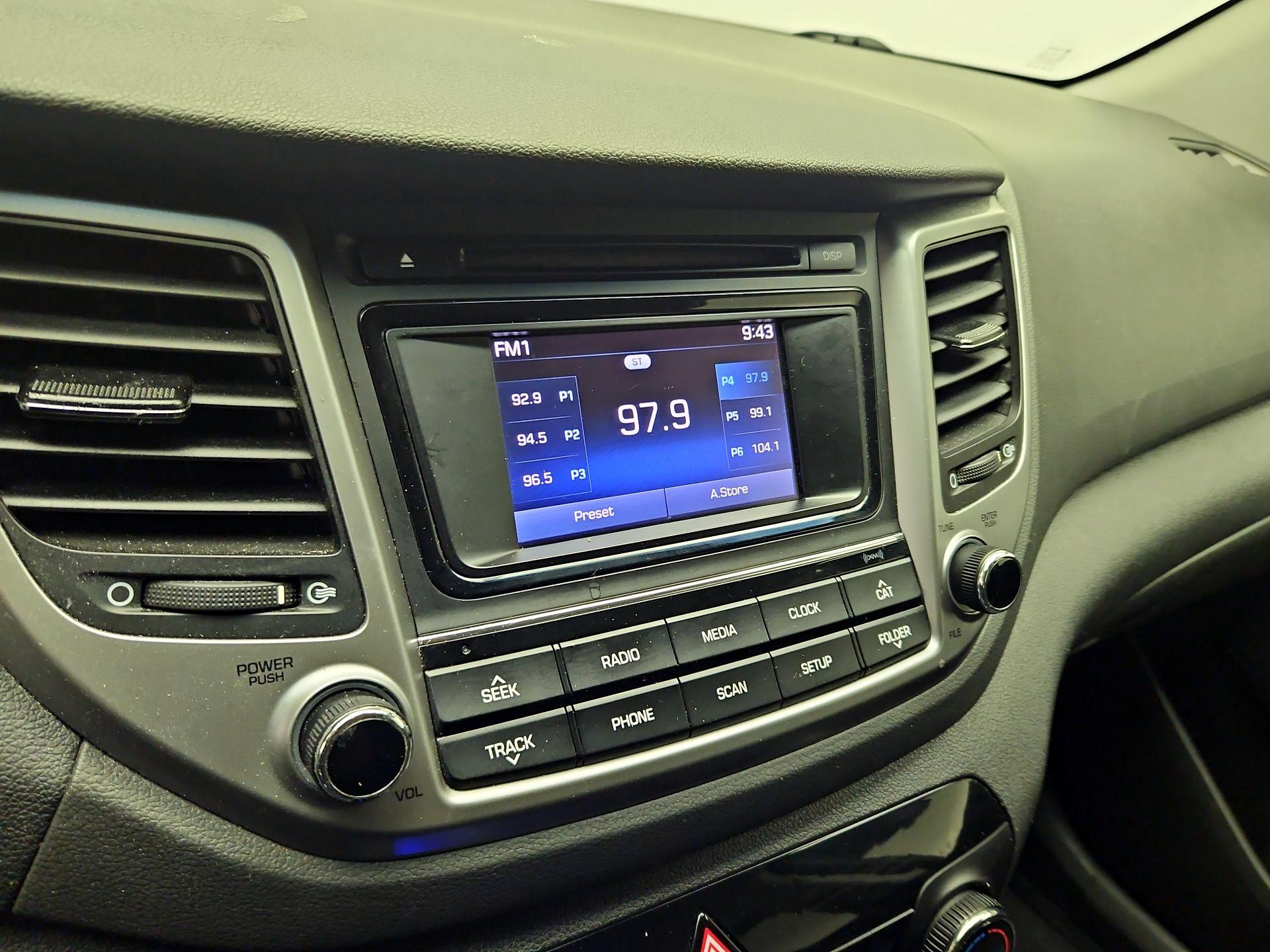 Thumbnail: 2017 Hyundai Tucson - 15