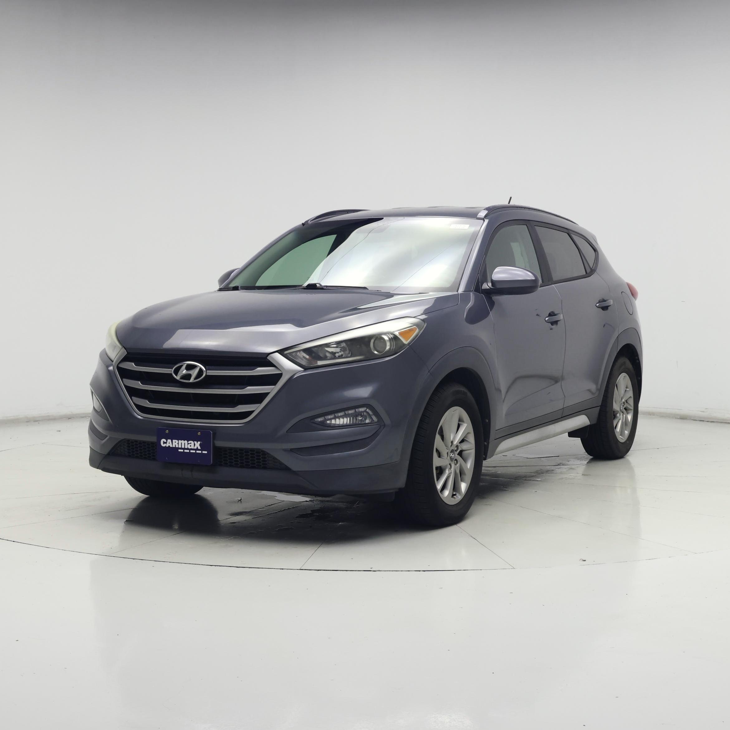 Thumbnail: 2017 Hyundai Tucson - 4