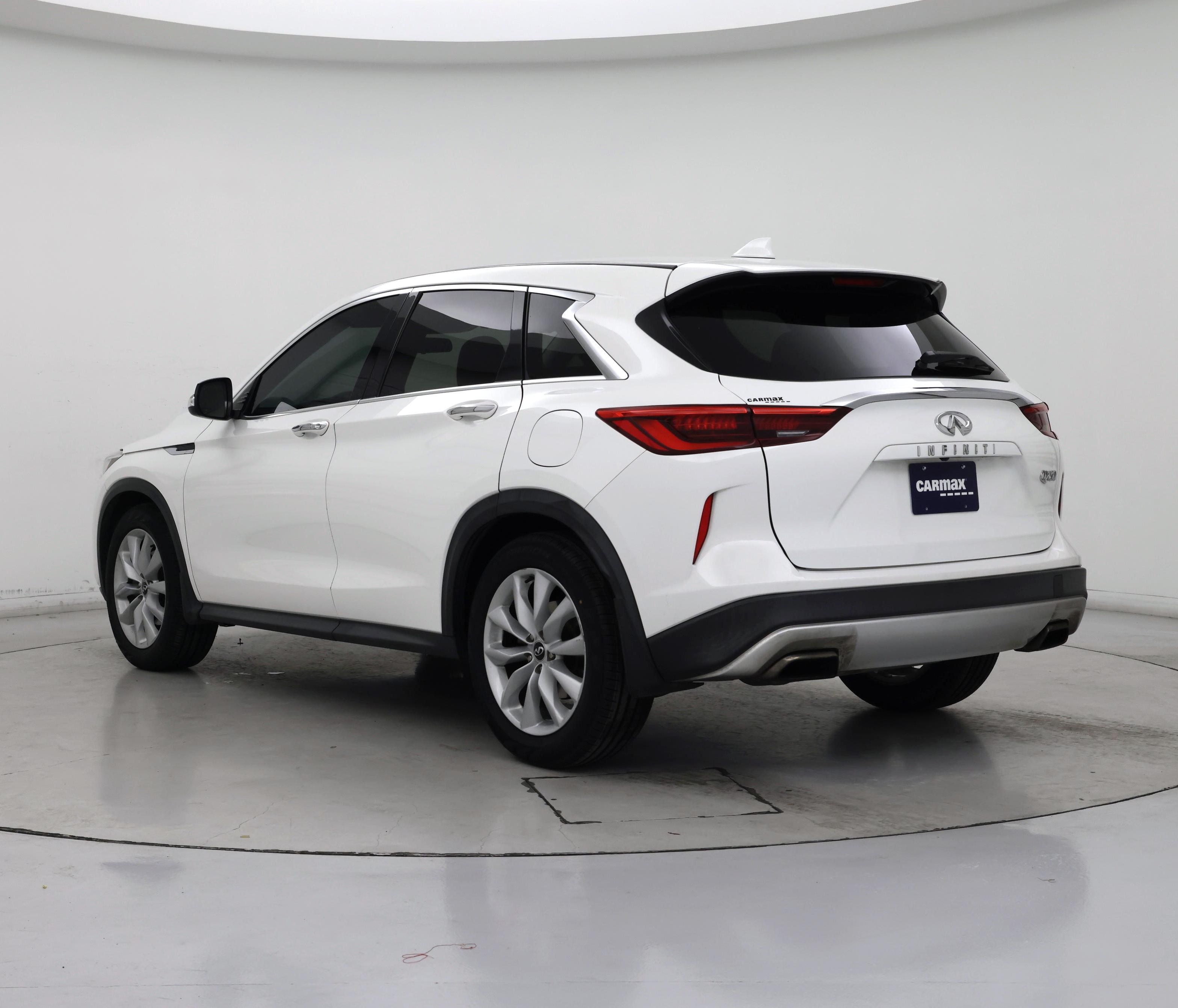 Thumbnail: 2019 INFINITI QX50 - 2